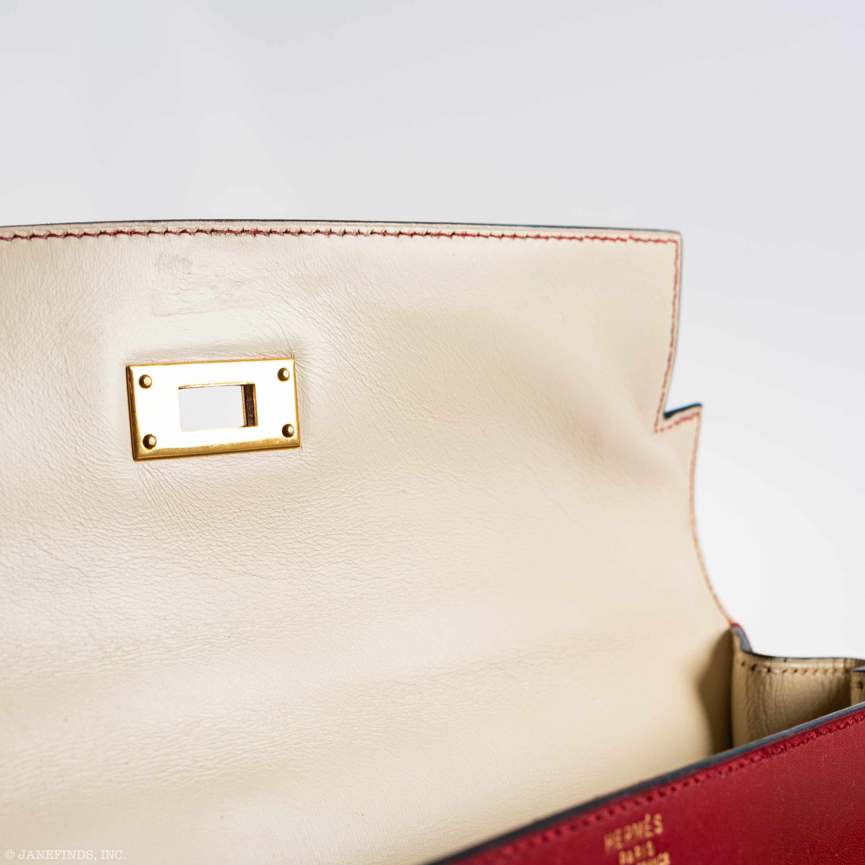 Hermès Kelly 32 Sellier Rouge Vif, Parchemin & Bleu Marine Calfbox Leather Gold Hardware - 1994