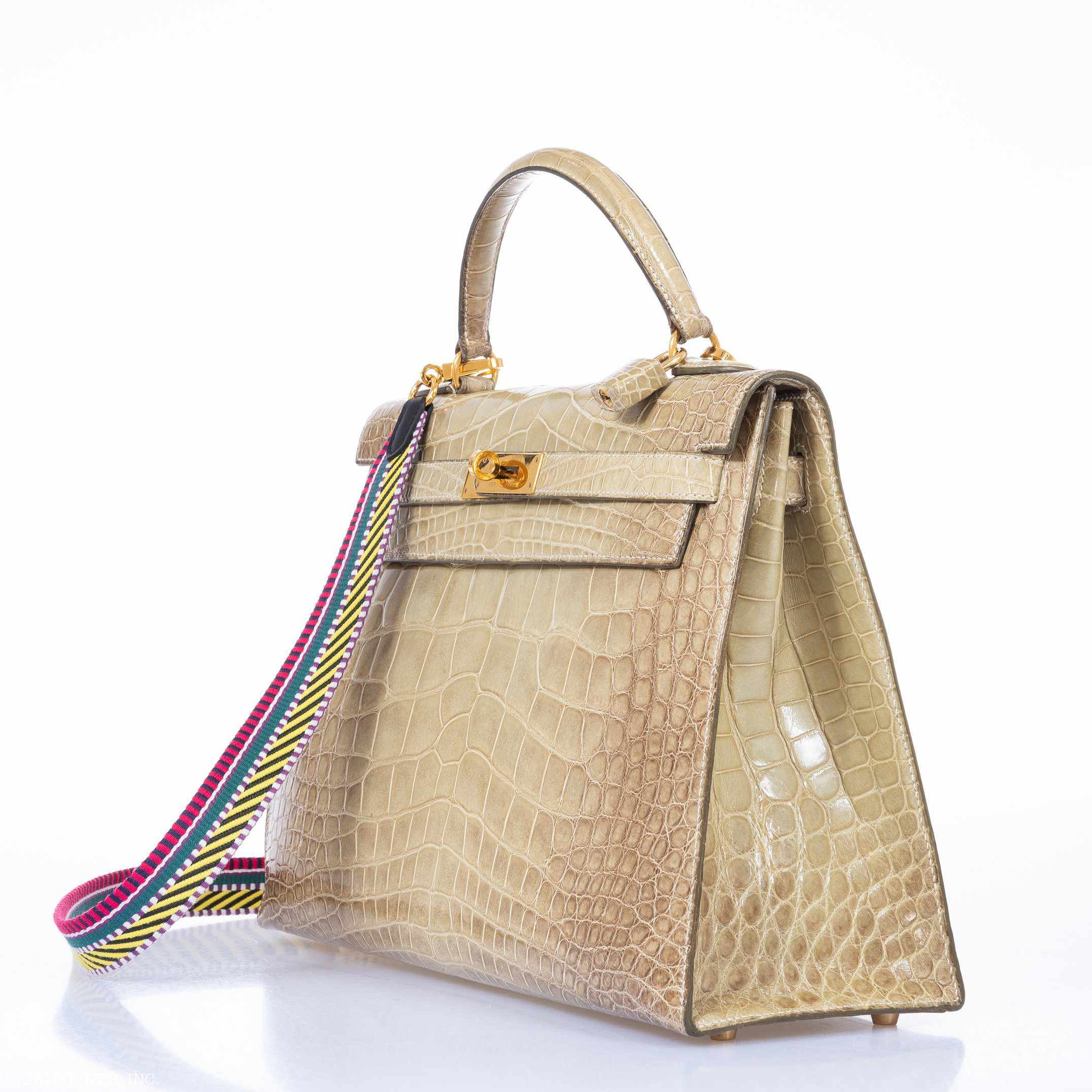 Hermès Kelly 32 Vert Celadon Natura Alligator Gold Hardware Pre-Himalayan