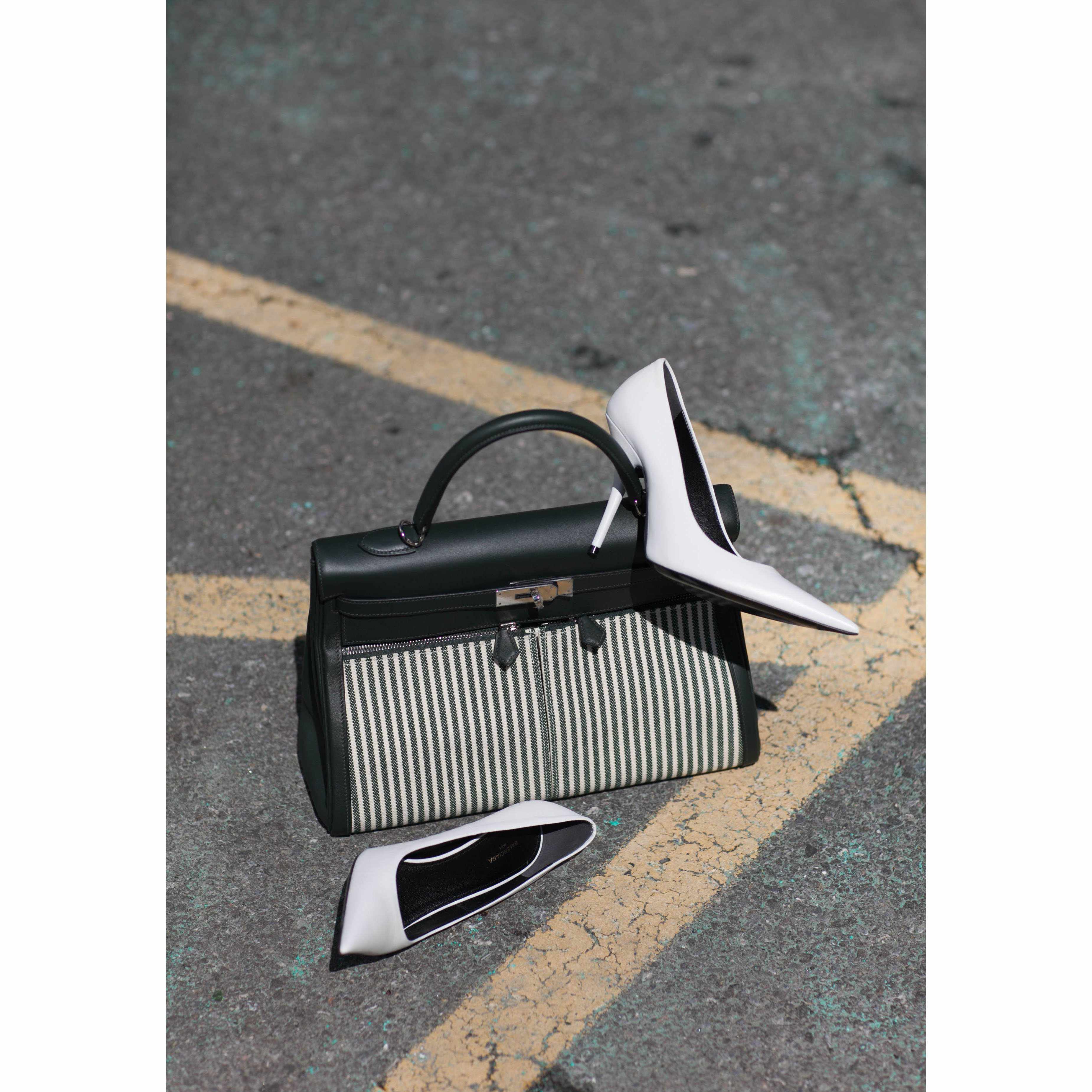 Hermès Kelly 35 Lakis Ecru Vert Anglais Toile Riga Swift Palladium Hardware