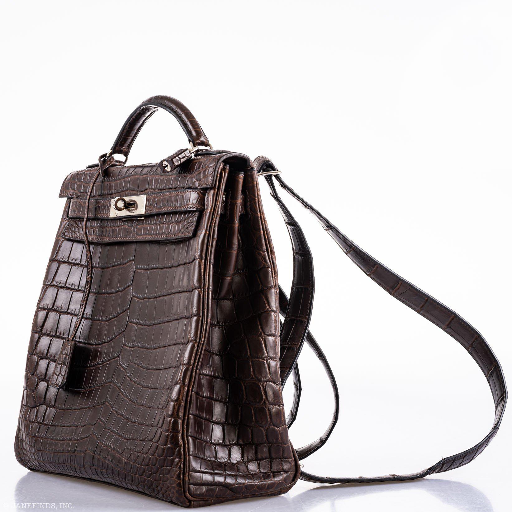 Hermès Kelly Ado 27 Matte Havane Nilo Crocodile with Palladium Hardware - 2001, E Square