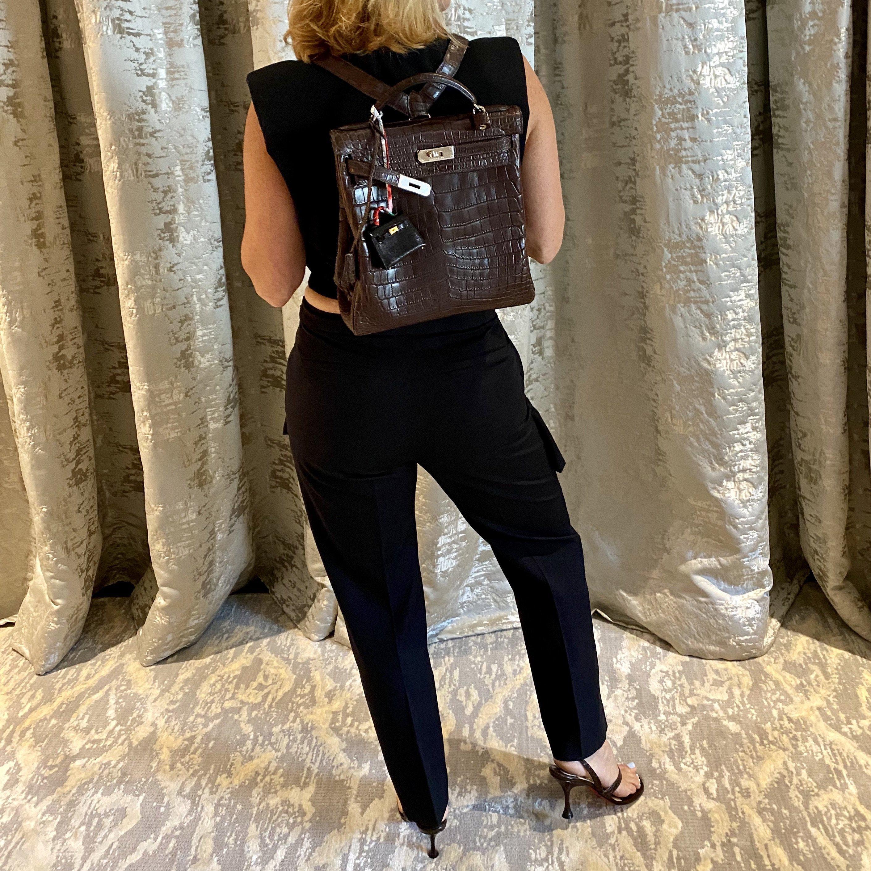 Hermès Kelly Ado 27 Matte Havane Nilo Crocodile with Palladium Hardware - 2001, E Square