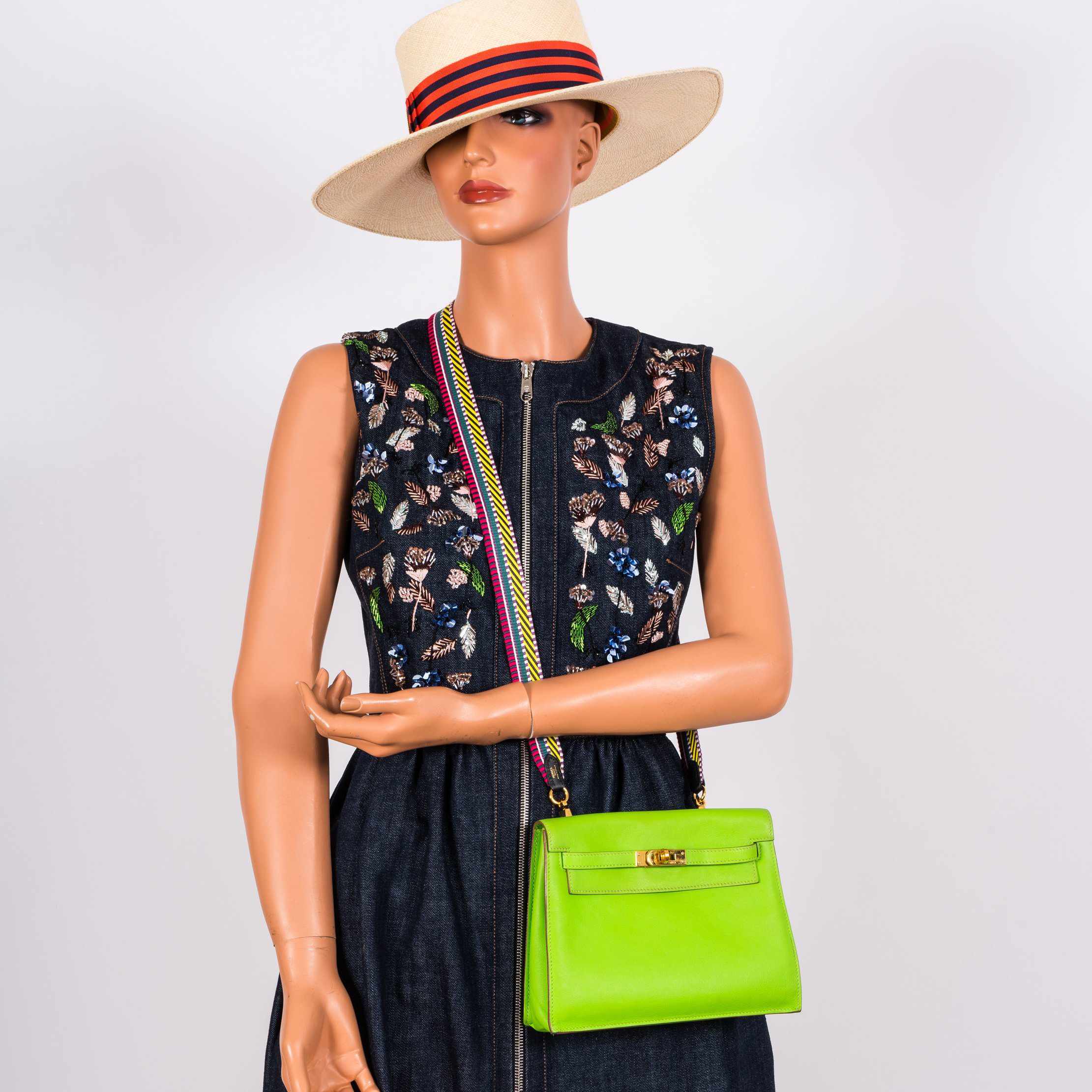 Hermès Kelly Danse Apple Green Swift Gold Hardware