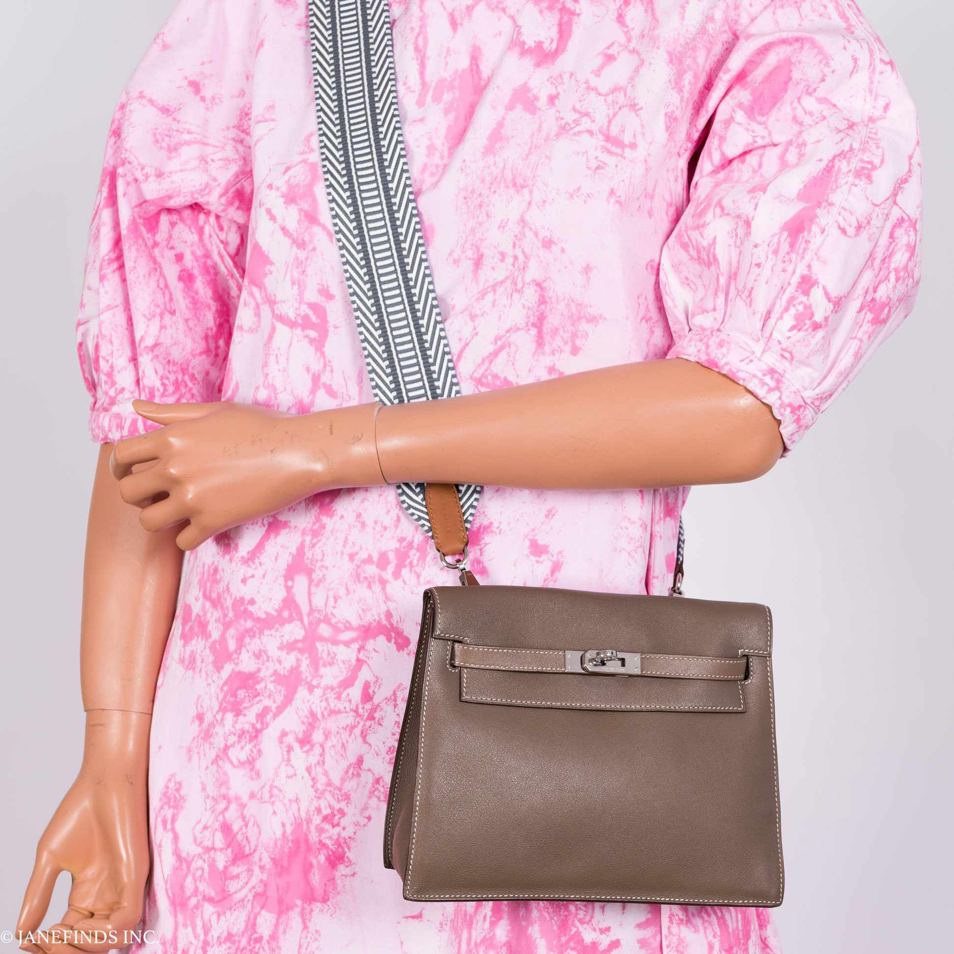 Hermès Kelly Danse Etoupe Swift Palladium Hardware