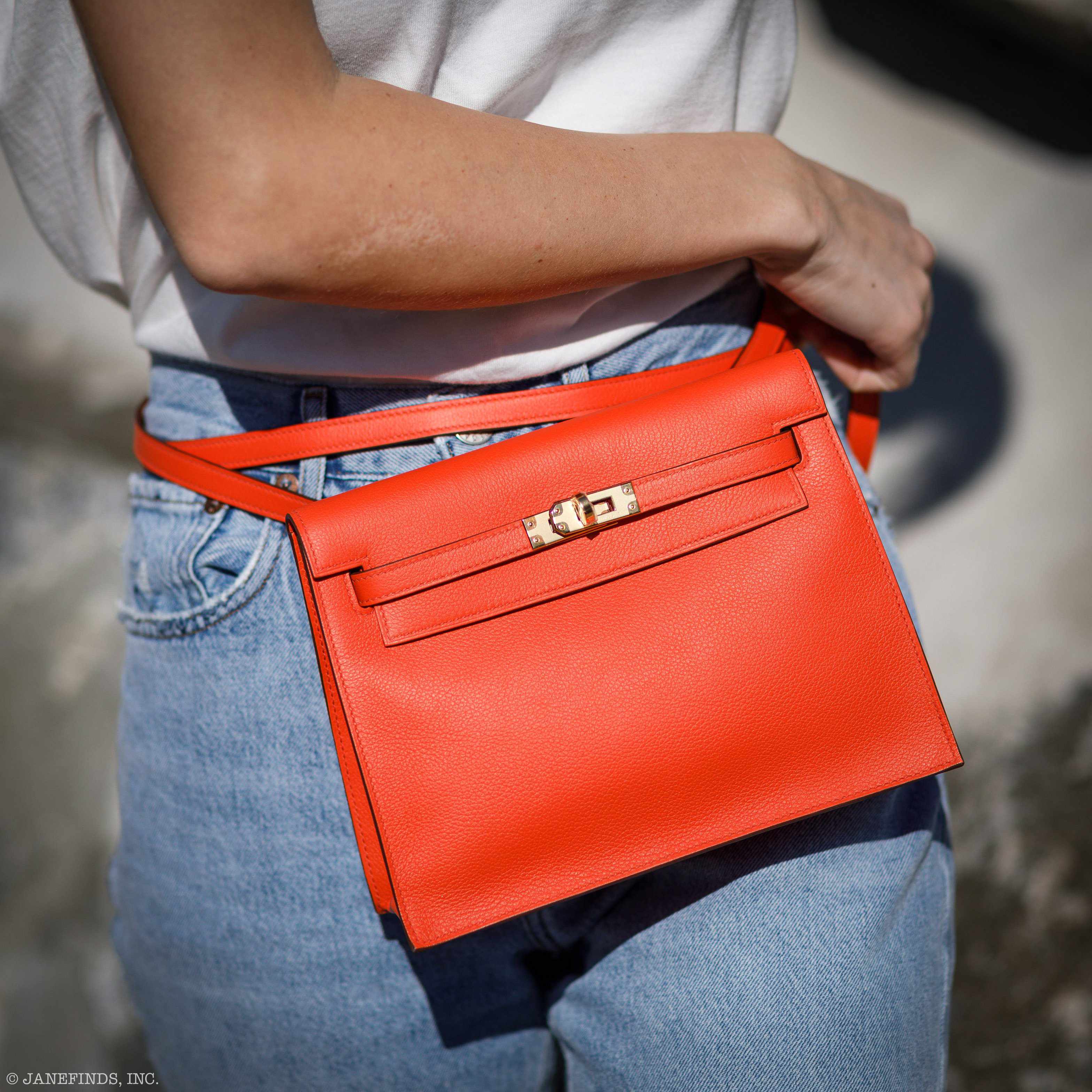 Hermès Kelly Danse II Orange Poppy Swift Gold Hardware - 2019, D