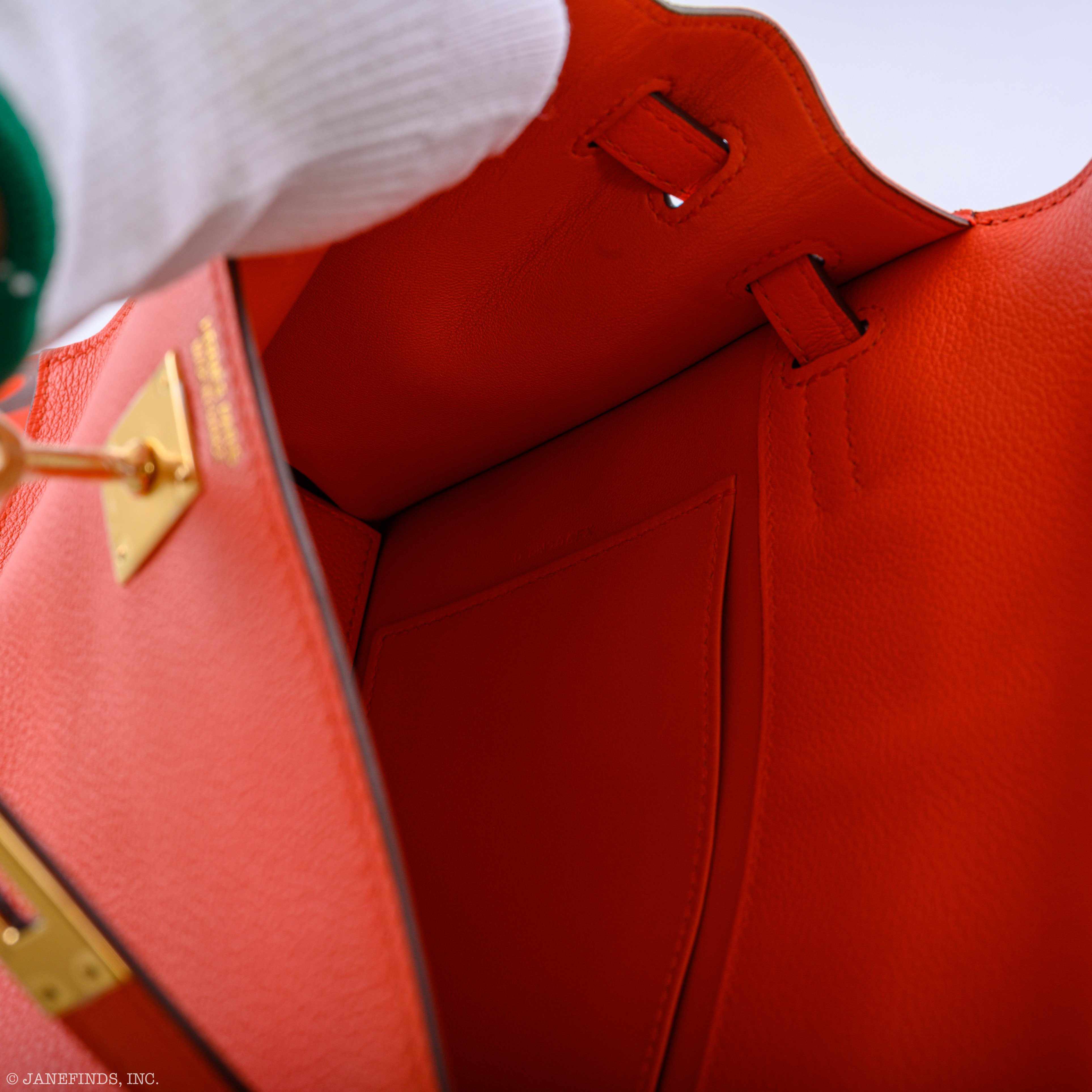 Hermès Kelly Danse II Orange Poppy Swift Gold Hardware - 2019, D