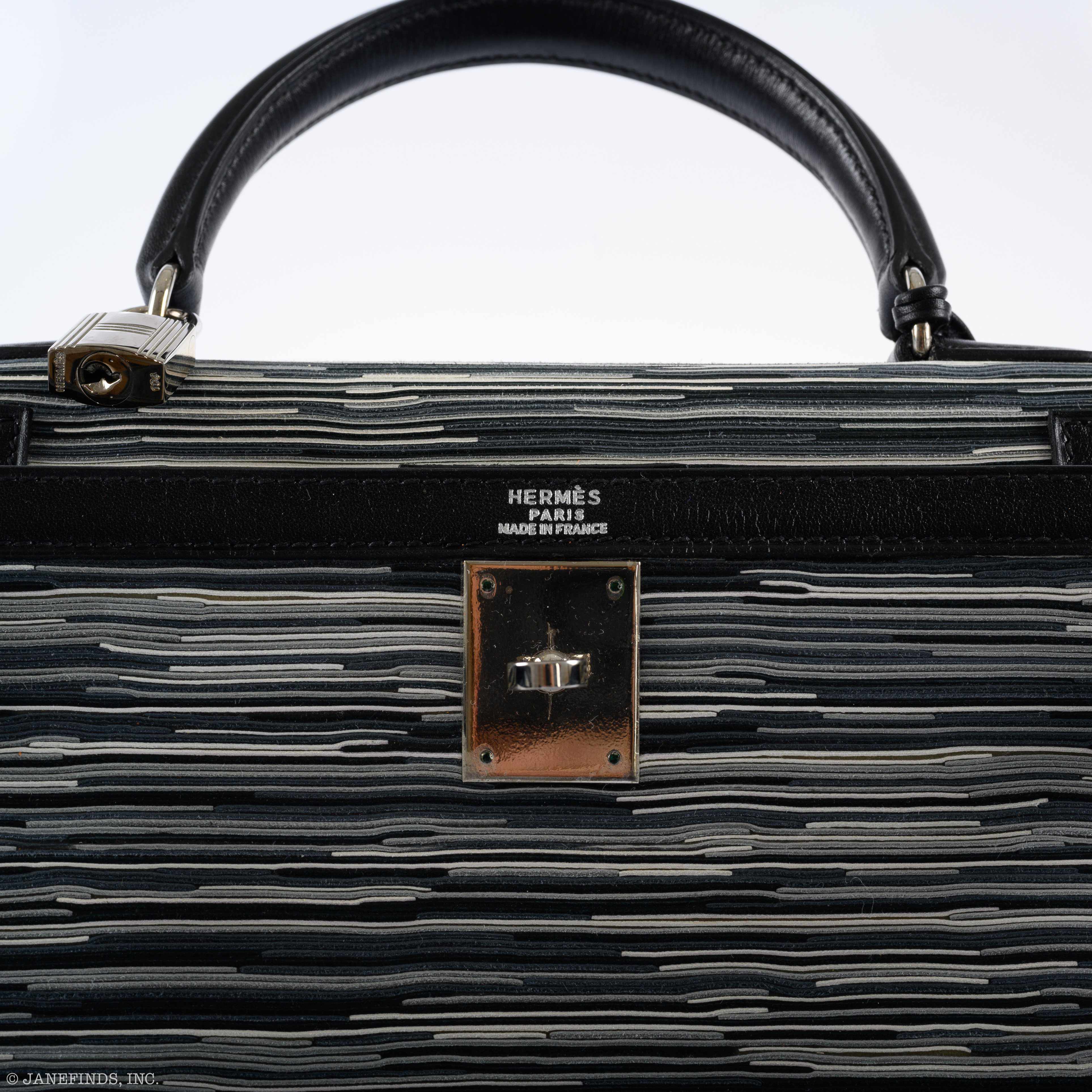 Hermès Kelly Sellier 28 Vibrato & Noir Box Calf Palladium Hardware