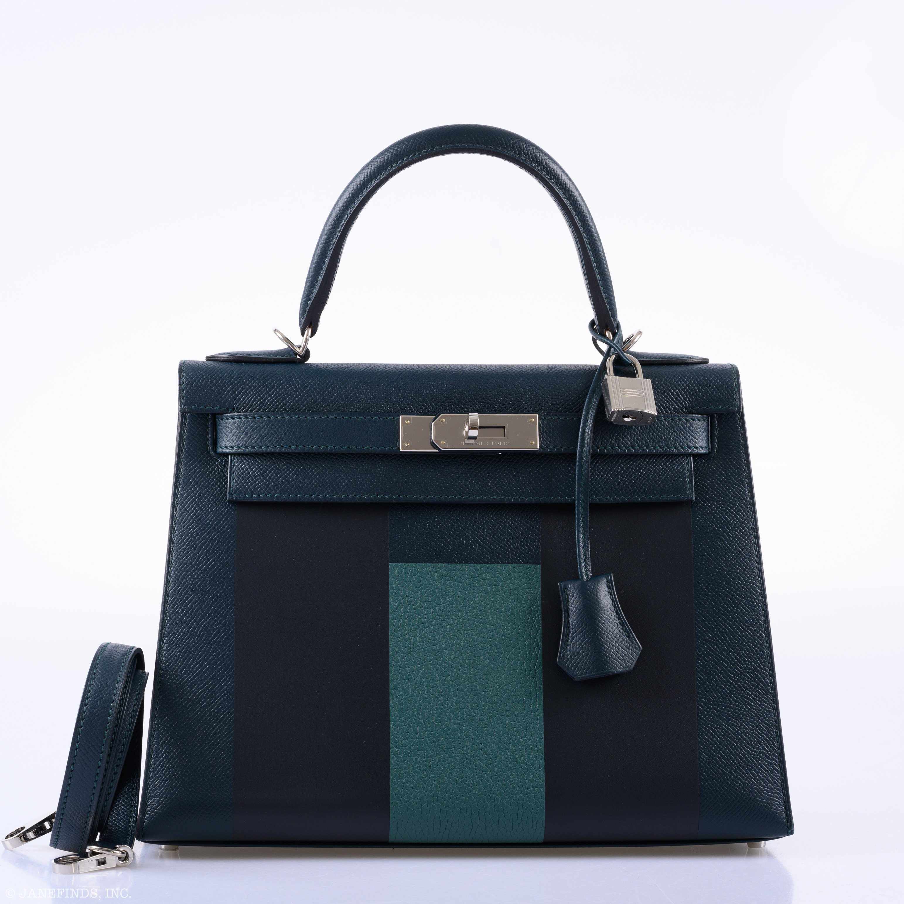 Hermès Kellygraphie 28 Sellier ‘H’ Lettre Vert Cypres Epsom, Blue Obscur Sombrero & Malachite Clemence Kelly Palladium Hardware - 2019, D