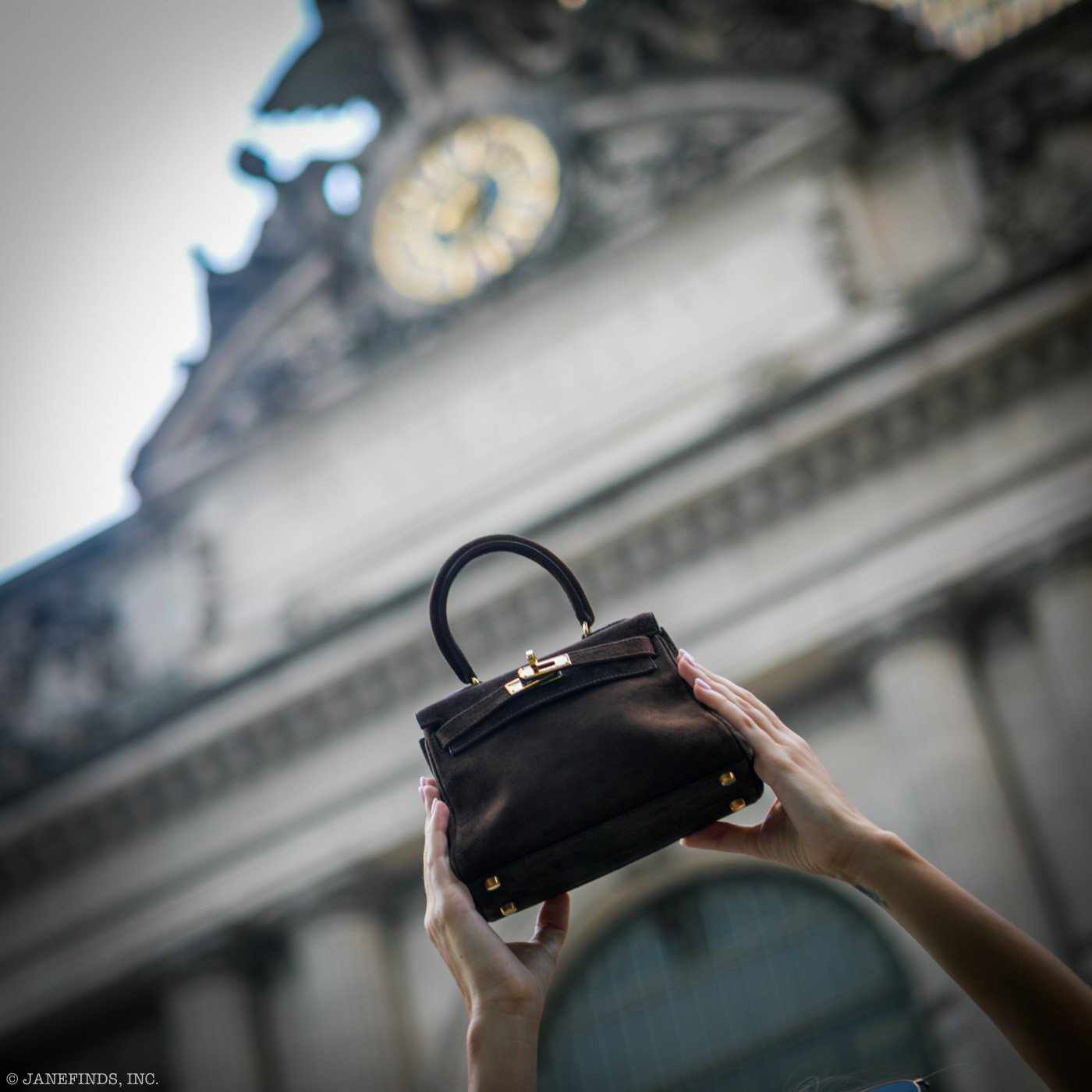 Hermès Mini Kelly 20 Sellier Shoulder Black Veau Doblis Suede Gold Hardware - 1999