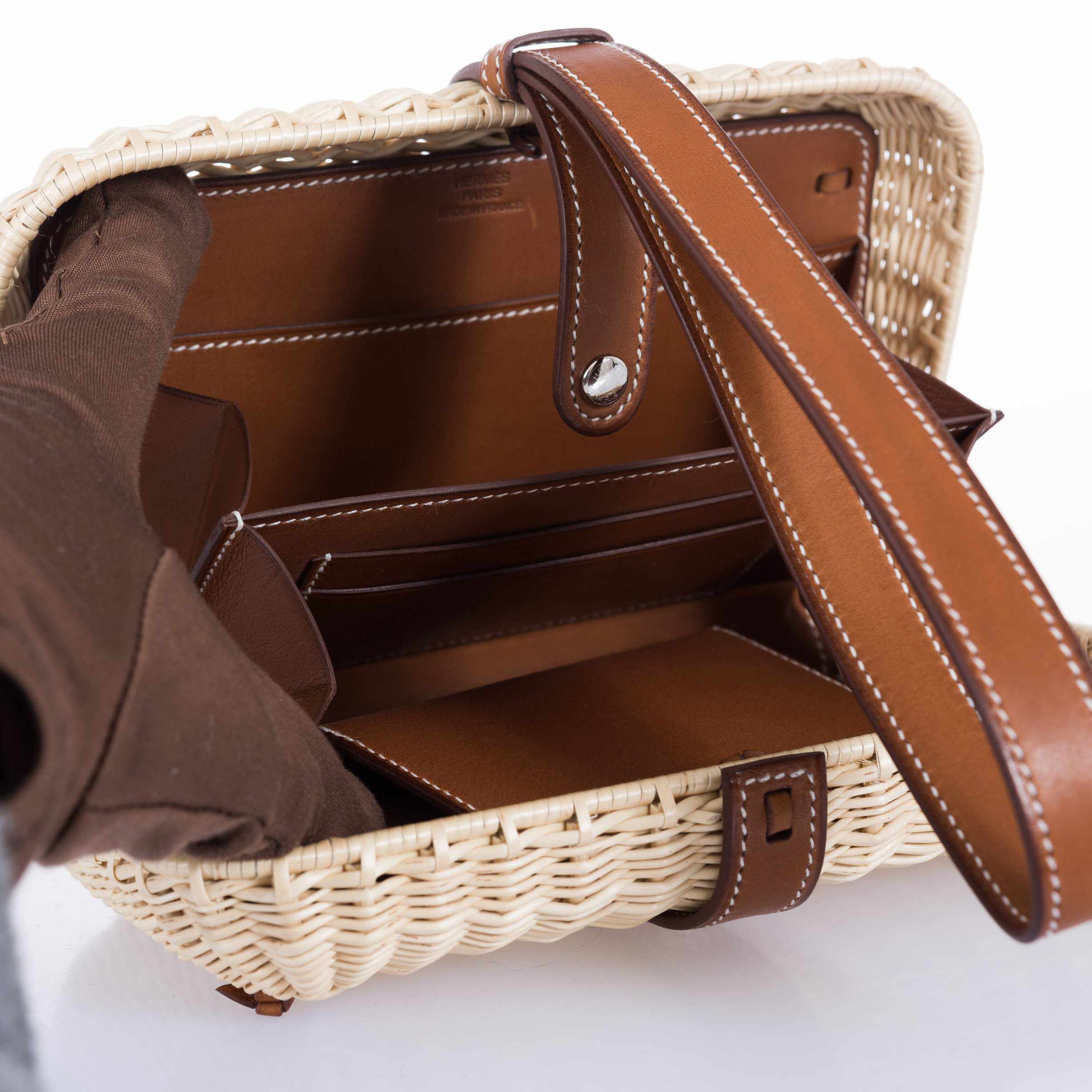 Hermès Picnic Barenia Basket Woven Minaudière Clutch
