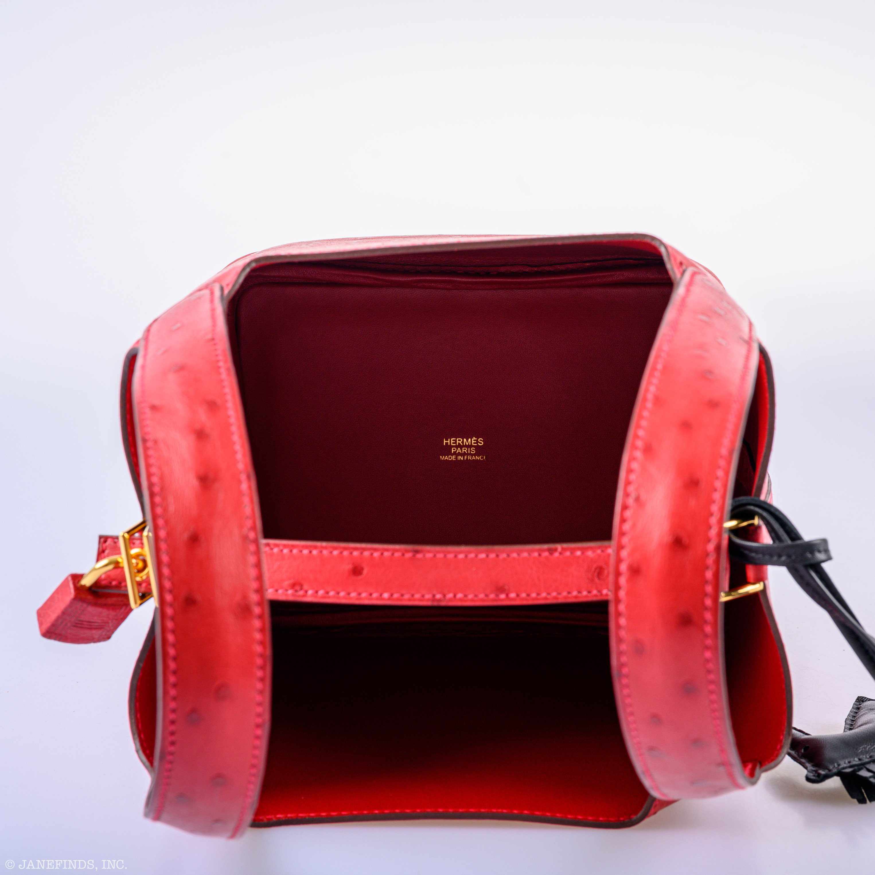 Hermès Picotin Lock 18 Rouge Vif Ostrich Tote Gold Hardware