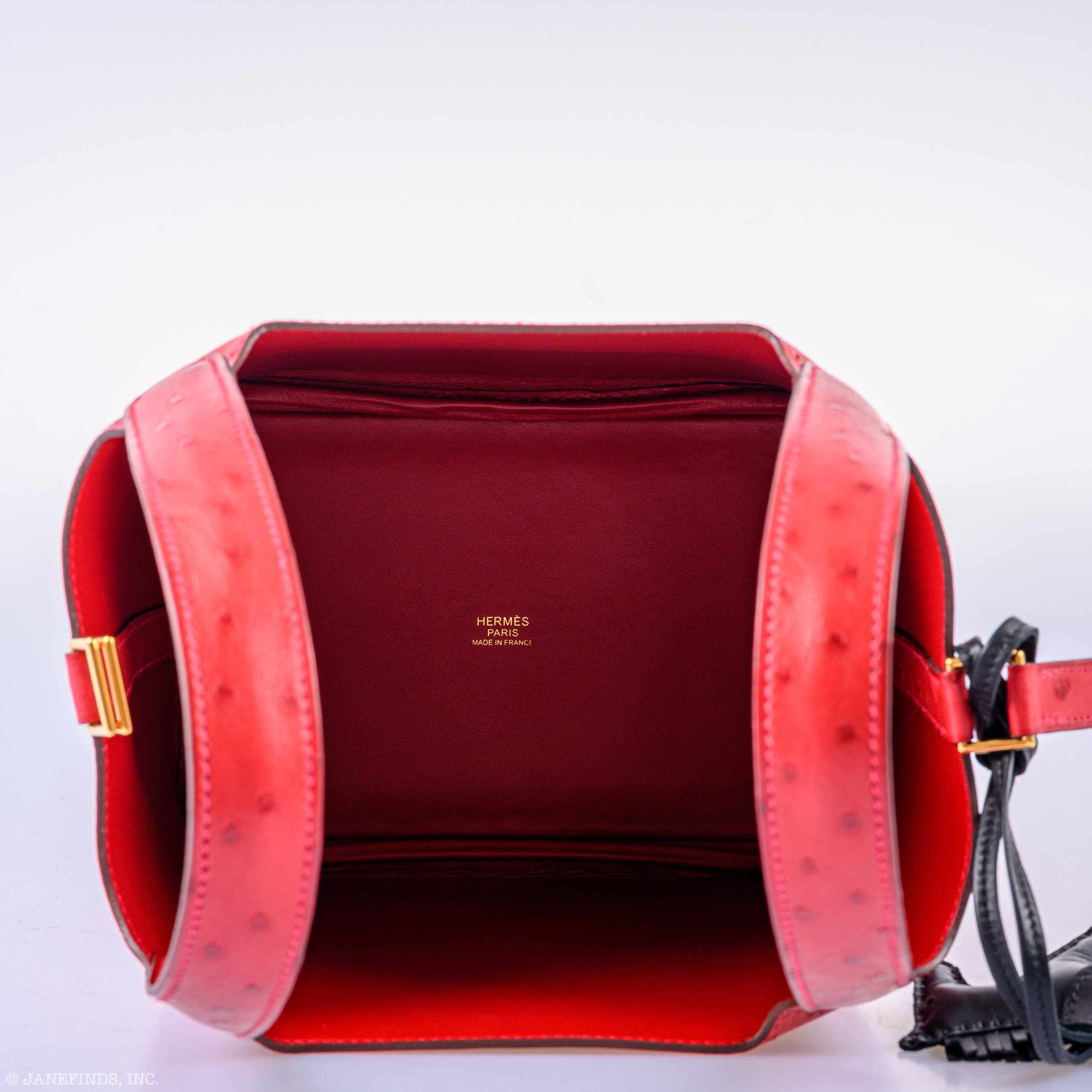 Hermès Picotin Lock 18 Rouge Vif Ostrich Tote Gold Hardware