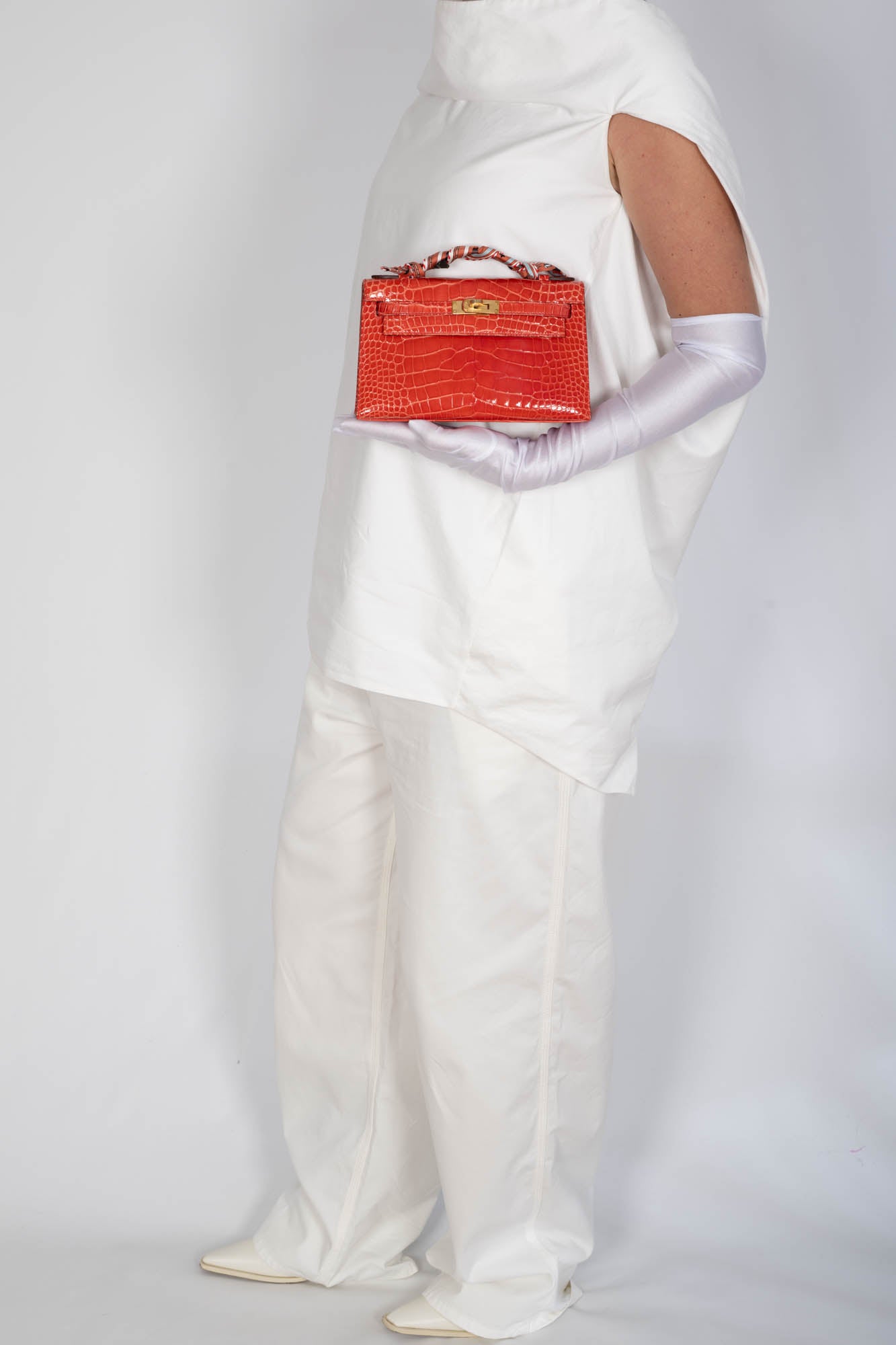 Hermès Kelly Pochette Rouge de Coeur Shiny Alligator Gold Hardware