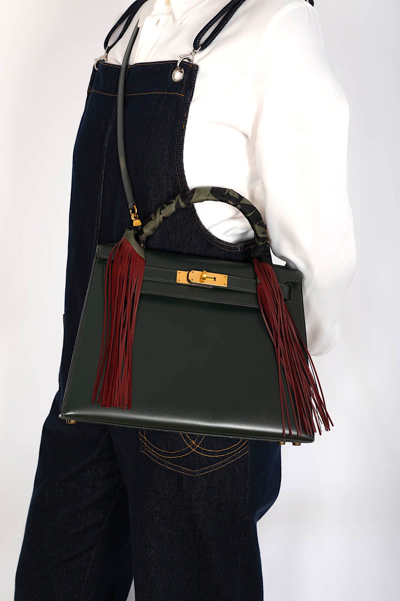 Hermès Kelly 28 Sellier Vert Anglais Box Calf Gold Hardware