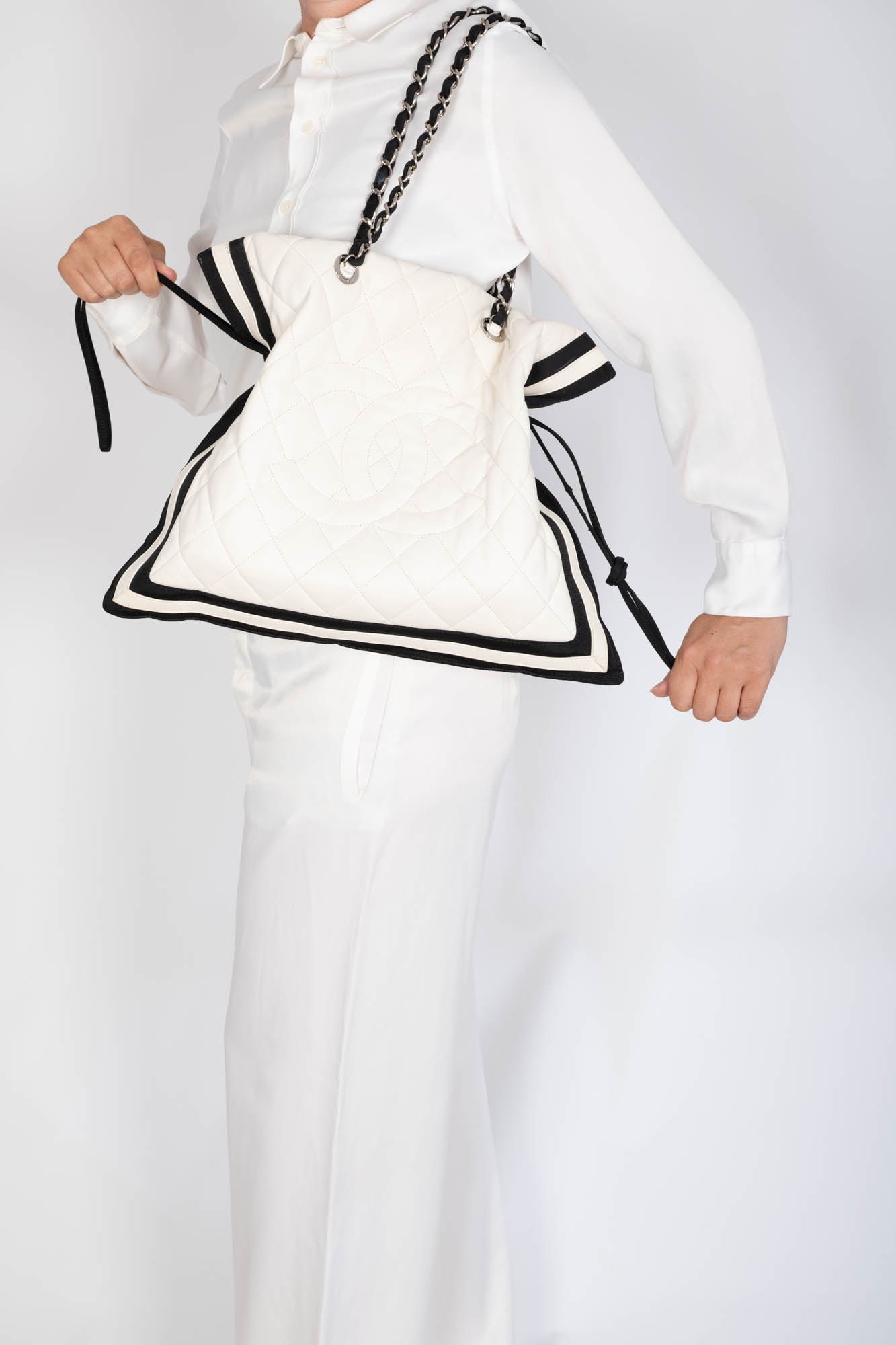 Chanel Quilted CC Tote White Leather Black Grosgrain Cruise 2010