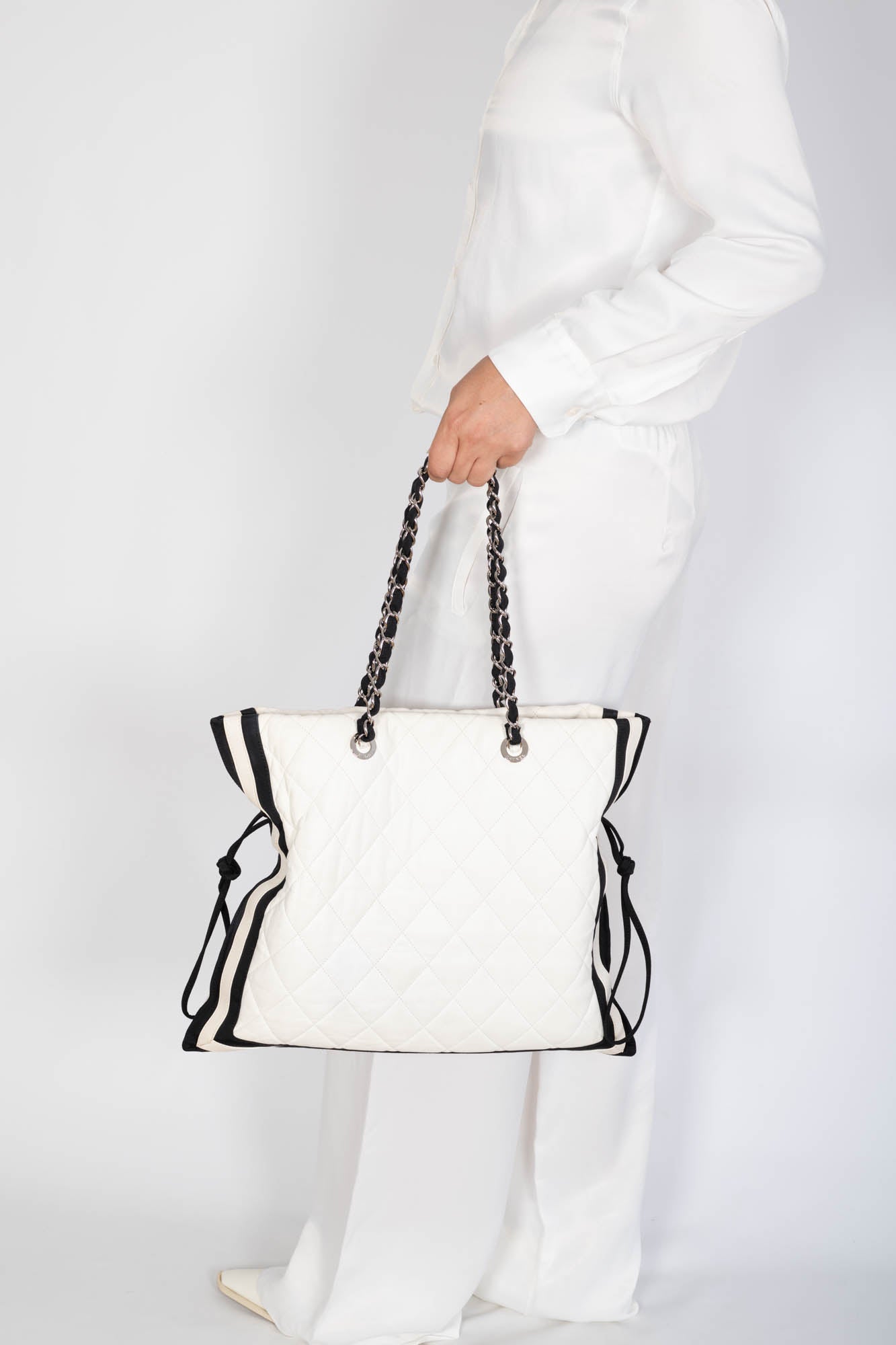 Chanel Quilted CC Tote White Leather Black Grosgrain Cruise 2010