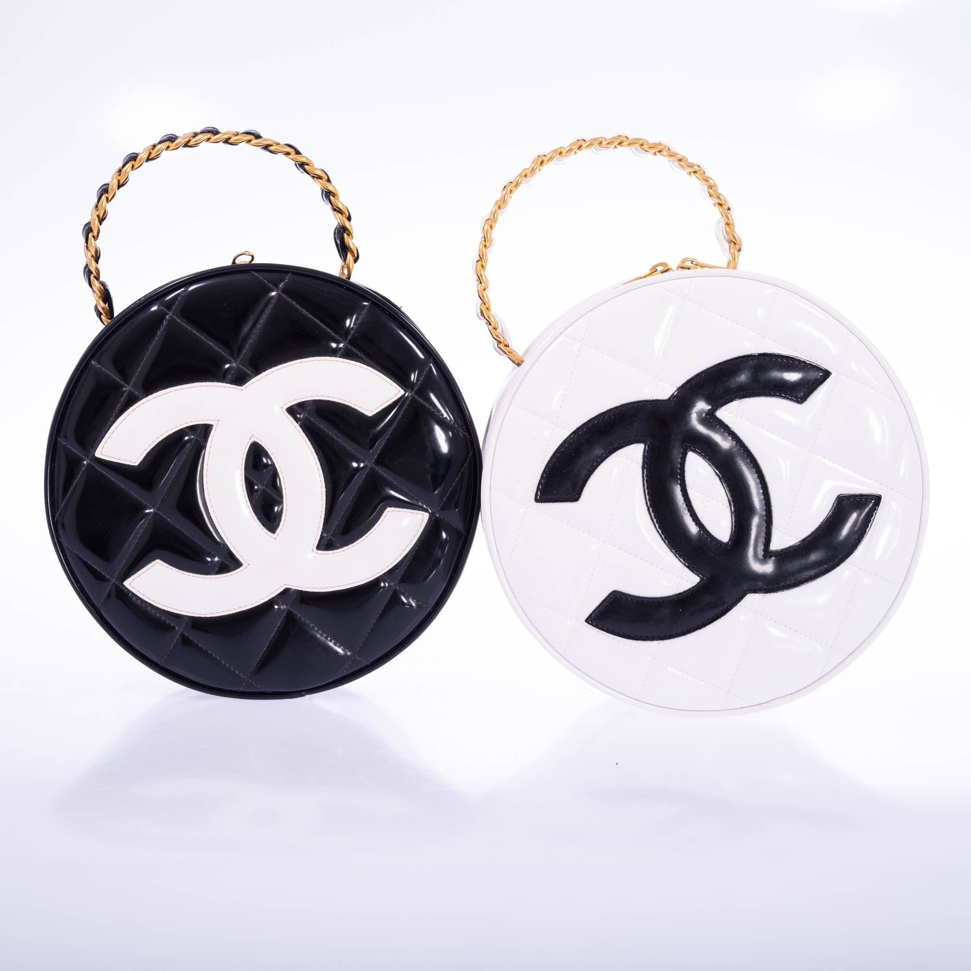 Chanel Round CC Vanity Black and White Patent Leather Gold Hardware