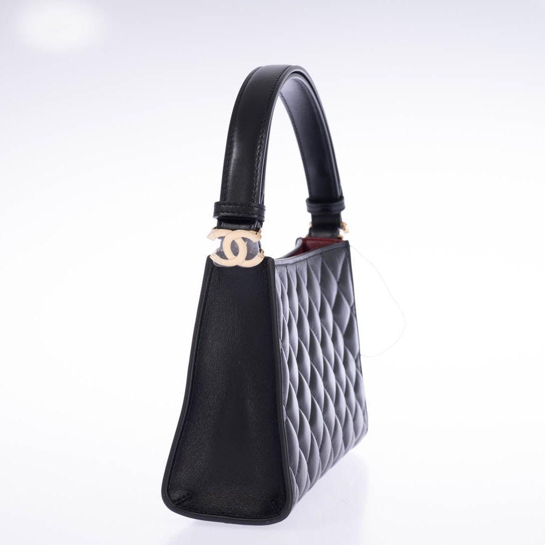Chanel Shoulder Bag Black Quilted Lambskin Gold Hardware