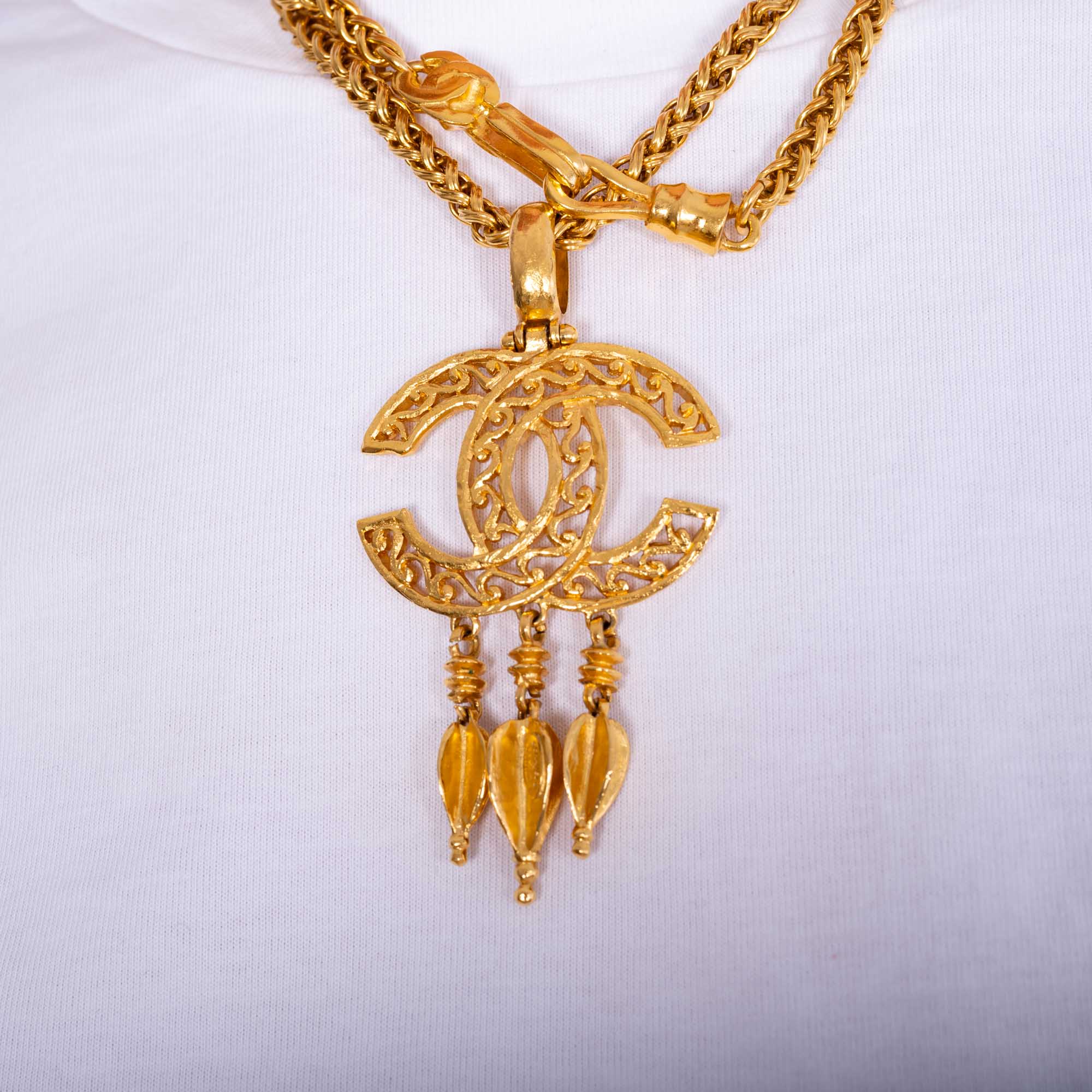 Chanel Vintage CC Pendant Necklace