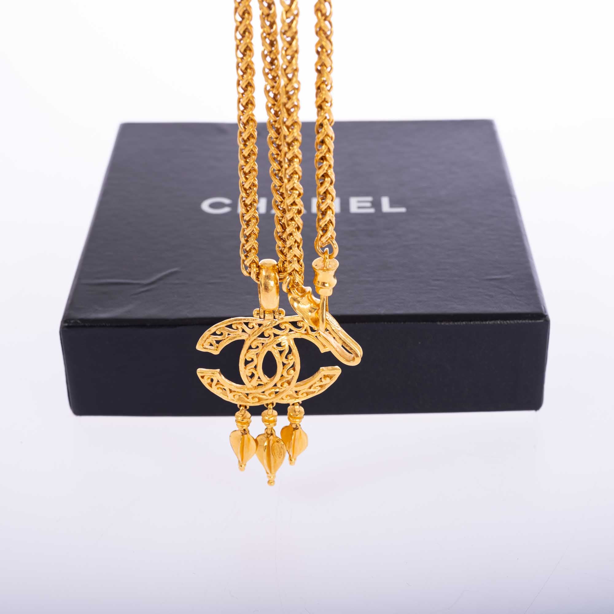 Chanel Vintage CC Pendant Necklace