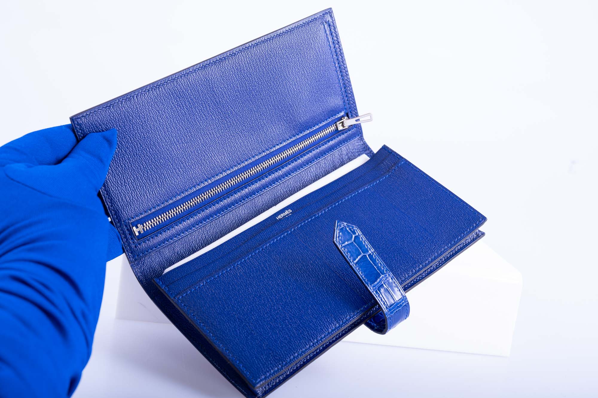 Hermès Bearn Wallet Bleu Électrique Shiny Nilo Croc Palladium Hardware