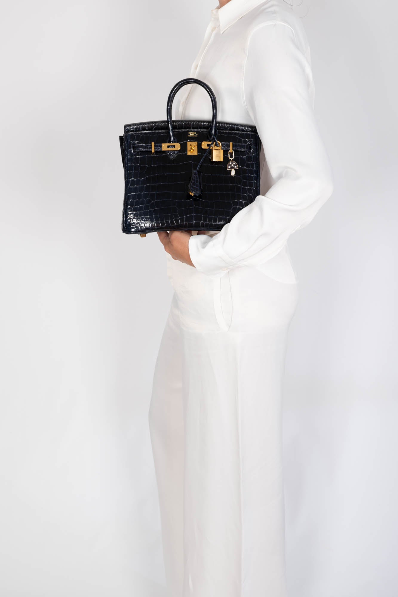 Hermès Birkin 25 Bleu Marine Shiny Niloticus Crocodile Gold Hardware