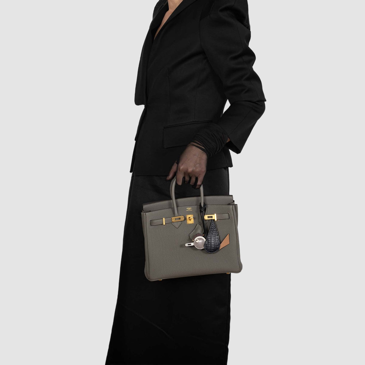 Hermès Birkin 25 Étain Togo Gold Hardware, front detail