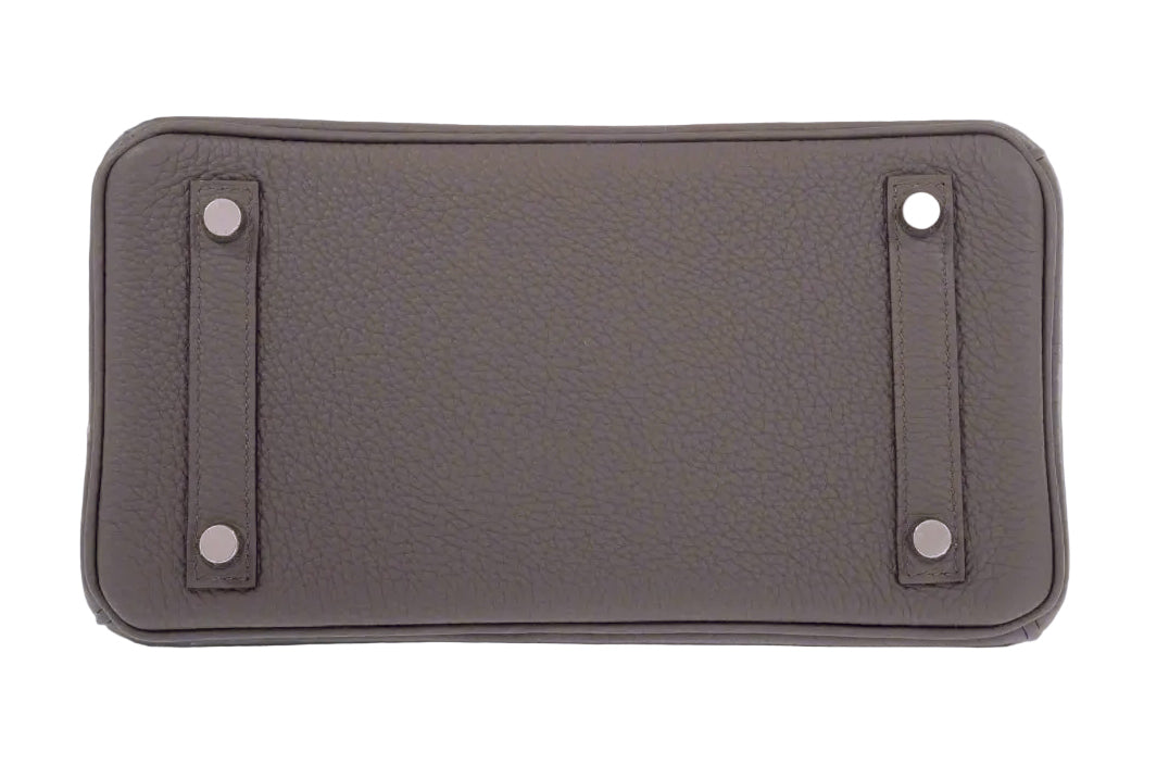 Hermès Birkin 25 Étain Togo Palladium Hardware, base view showing all four metal feet.