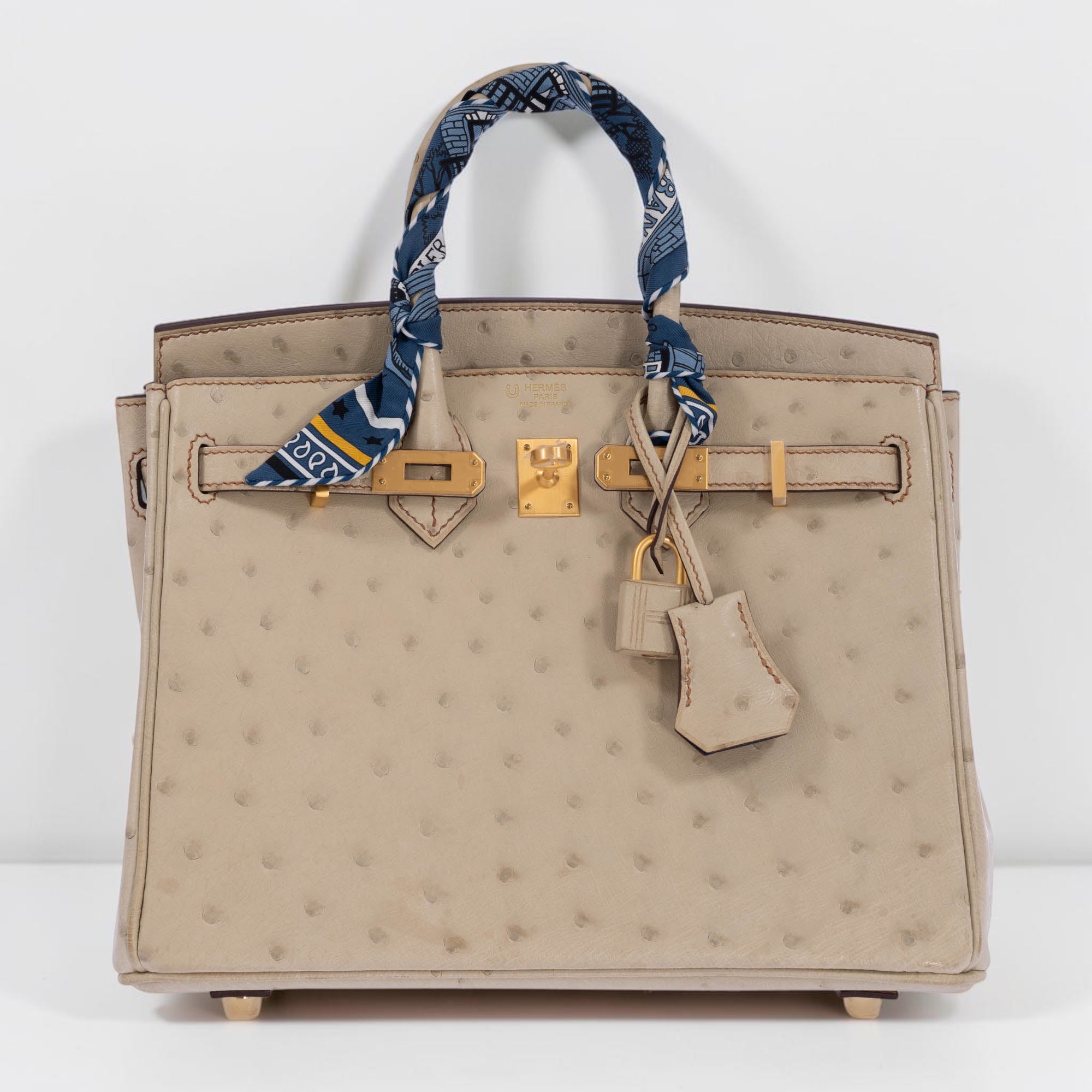 Hermès Birkin 25 HSS Nata Ostrich styled with a twilly, sold separately