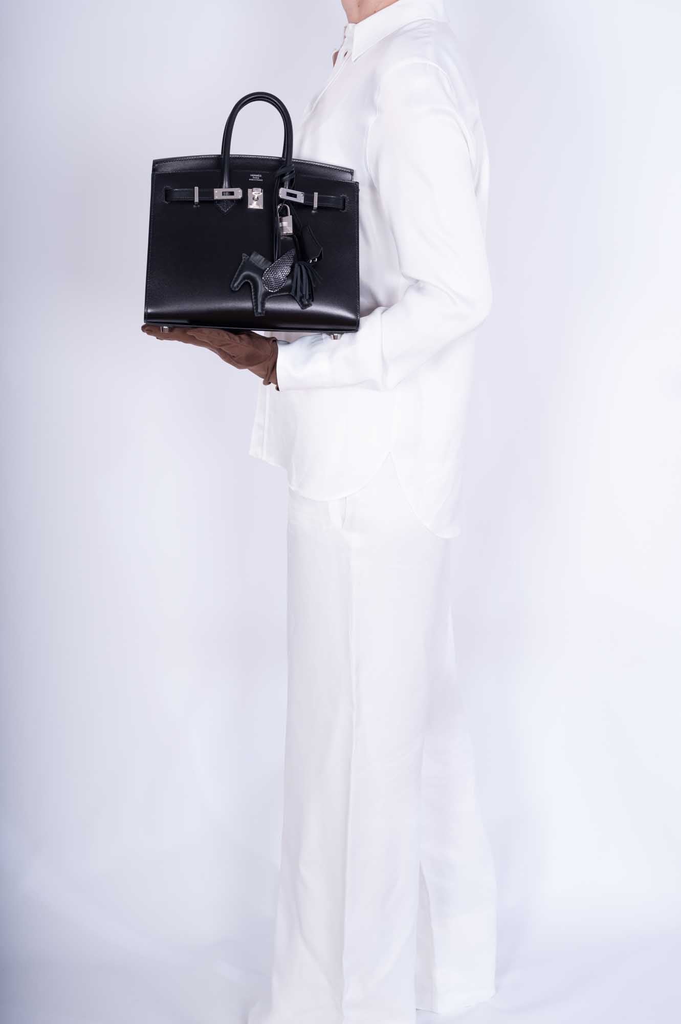 Hermès Birkin 25 Sellier Noir Box Calf Gold Hardware