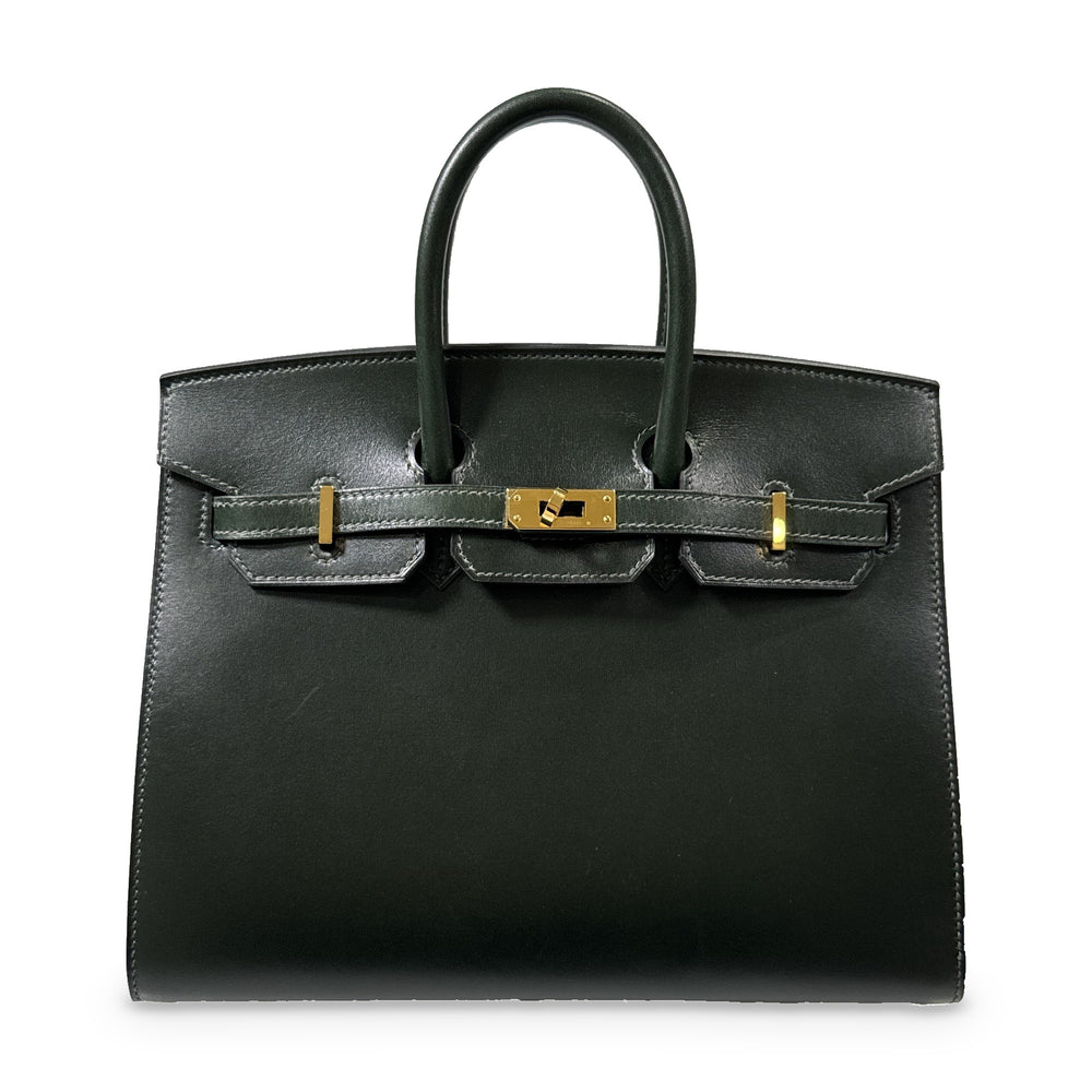Hermès Birkin 25 Sellier Vert Foncé Box Calf Gold Hardware, front view.