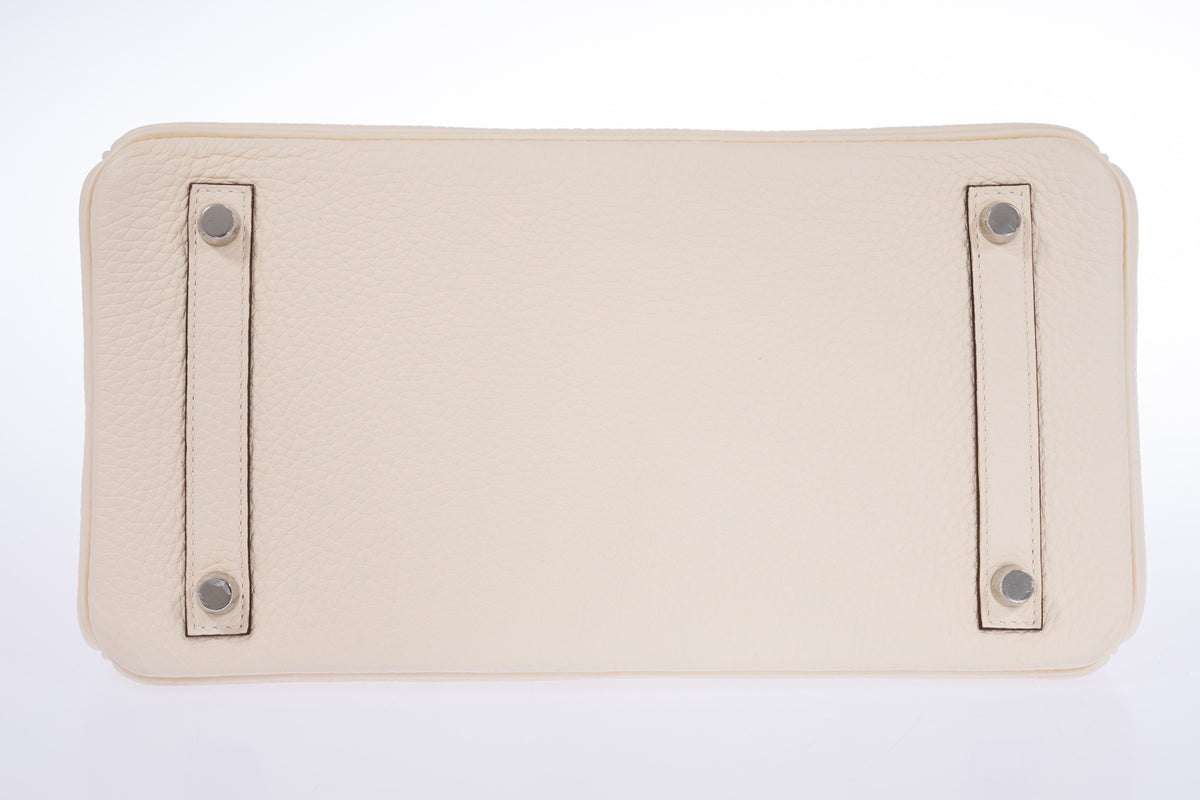 Hermès Birkin 30 Nata Togo Palladium Hardware, base with four palladium feet