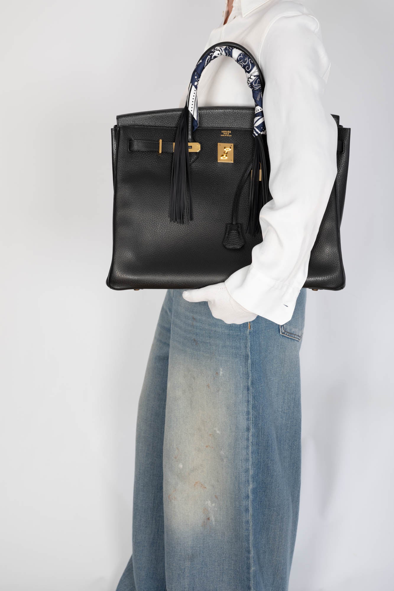 Hermès Birkin 40 Noir Vache Ardennes Gold Hardware