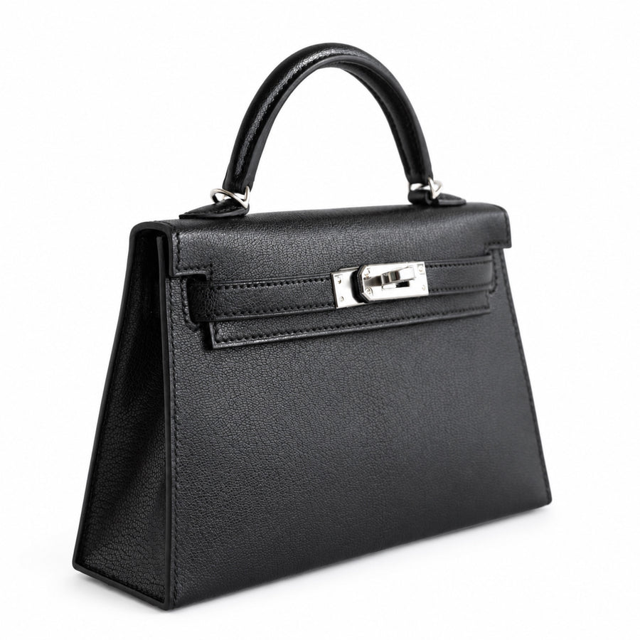 Hermès Clou de Coeur Kelly 20 Mini II Sellier Noir Chèvre Chamkila Palladium Hardware, left three-quarter view