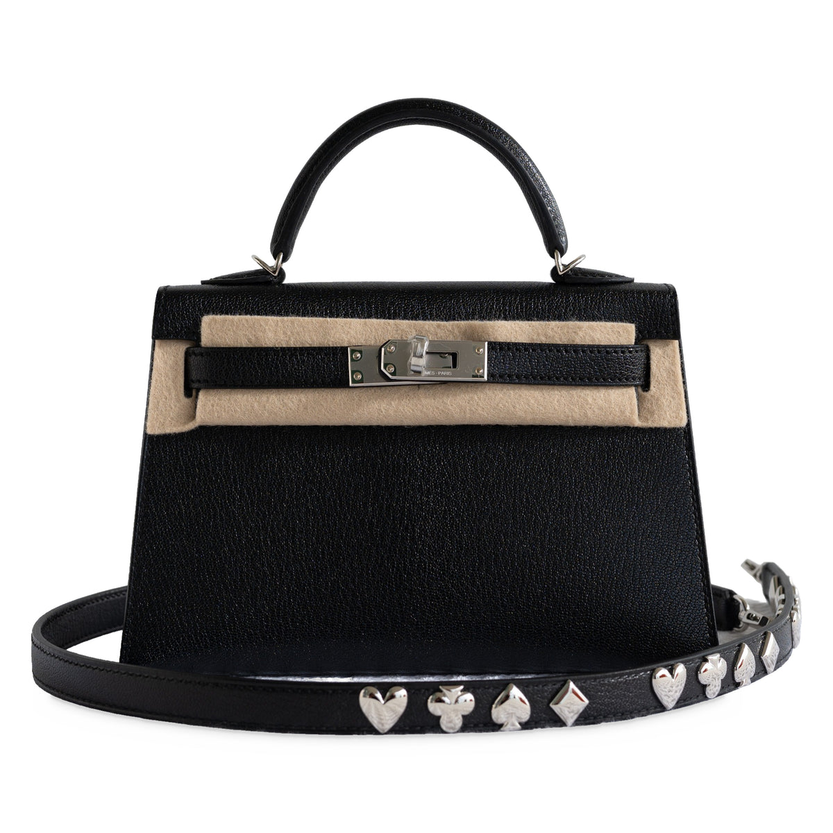 Hermès Clou de Coeur Kelly 20 Mini II Sellier Noir Chèvre Chamkila Palladium Hardware, front with felt protecting the flap and the strap around the base