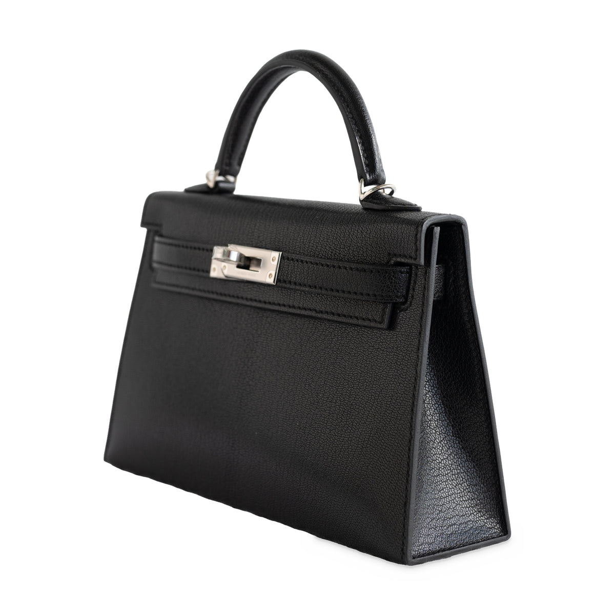 Hermès Clou de Coeur Kelly 20 Mini II Sellier Noir Chèvre Chamkila Palladium Hardware, right three-quarter view