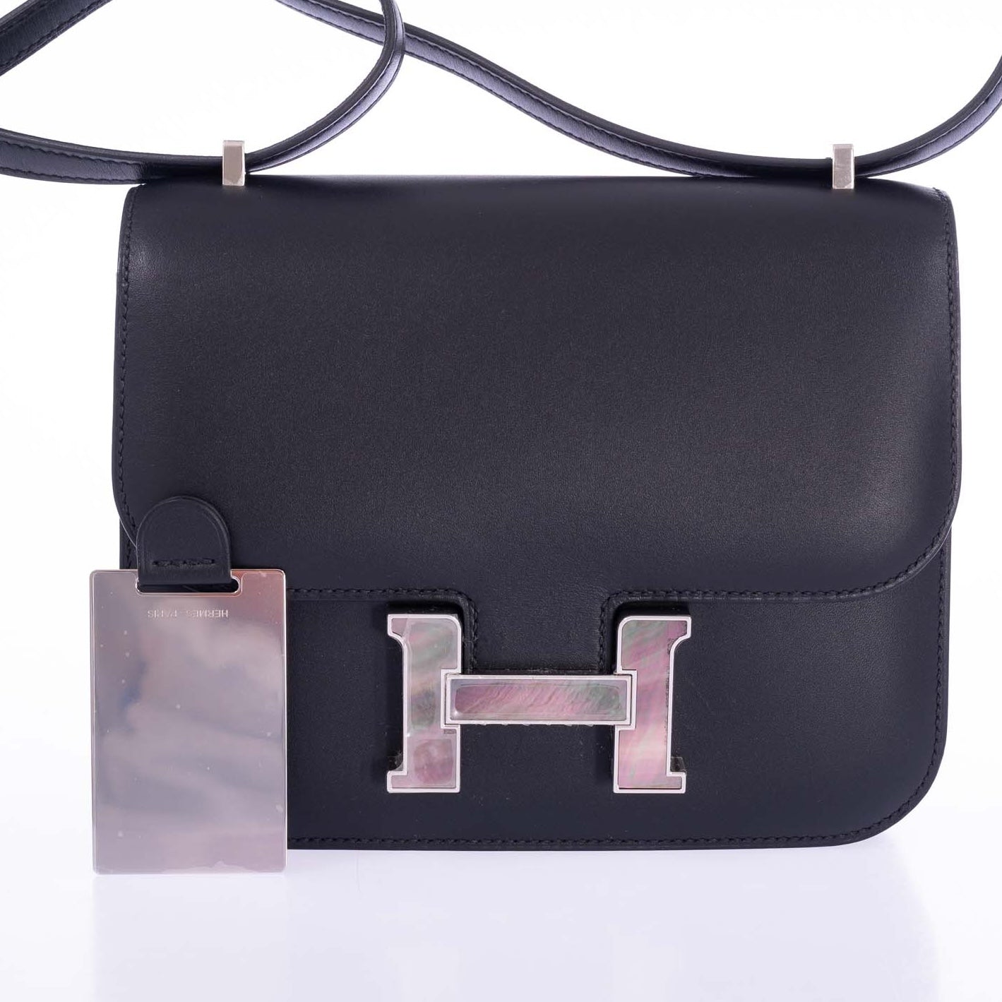 Hermès Constance 18 Black Sombrero leather Mother of Pearl Hardware