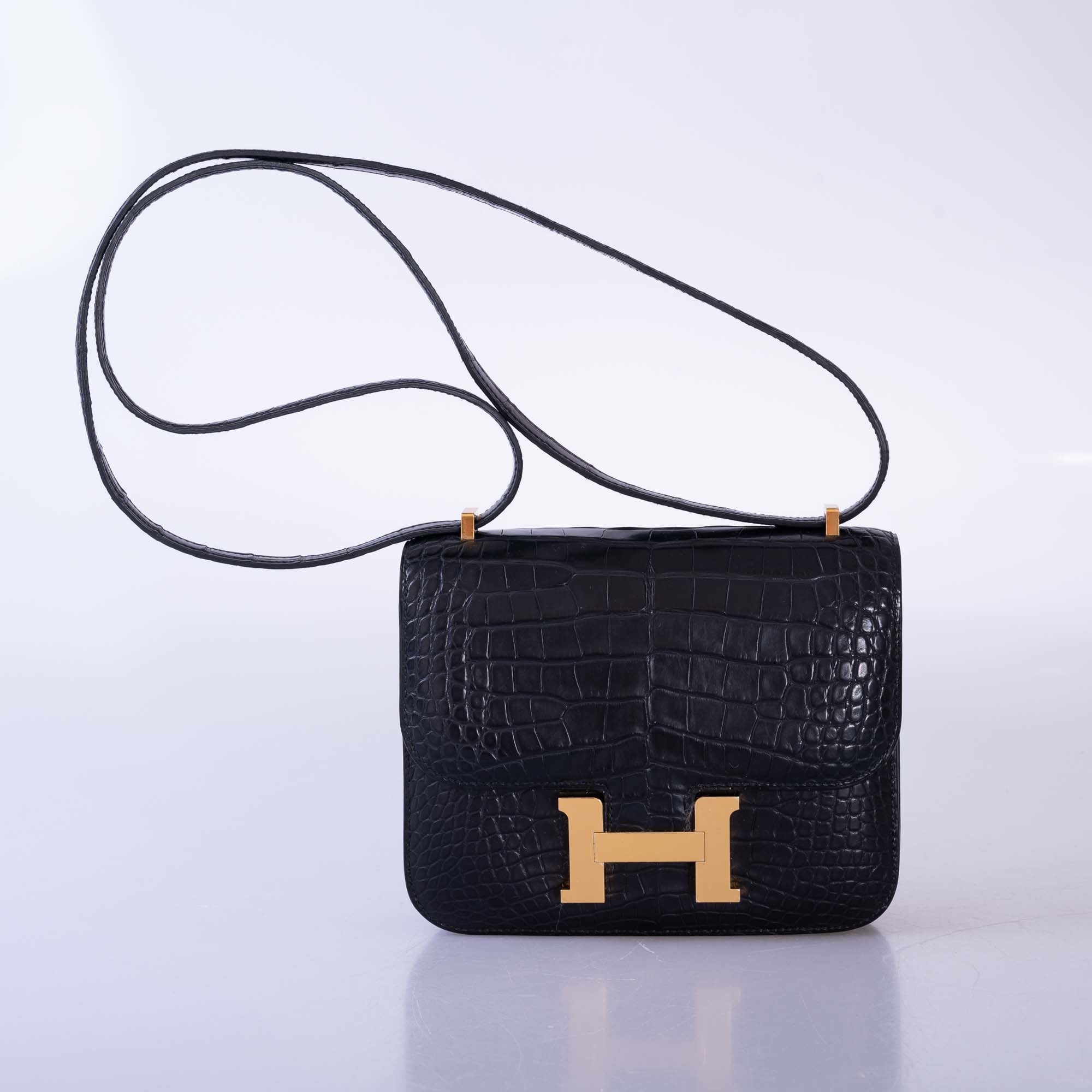 Hermès Constance 18 Matte Black Alligator with Gold