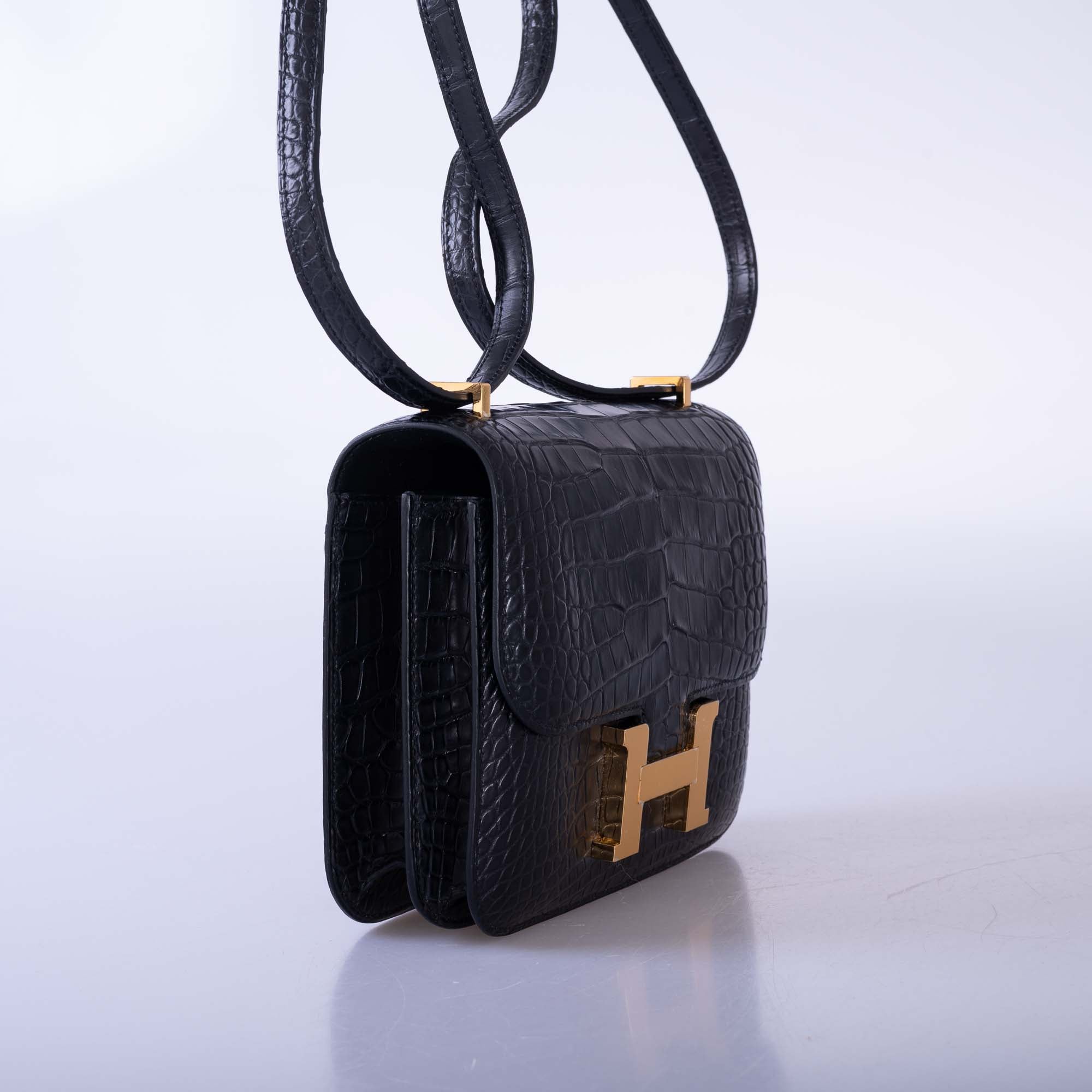 Hermès Constance 18 Matte Black Alligator with Gold