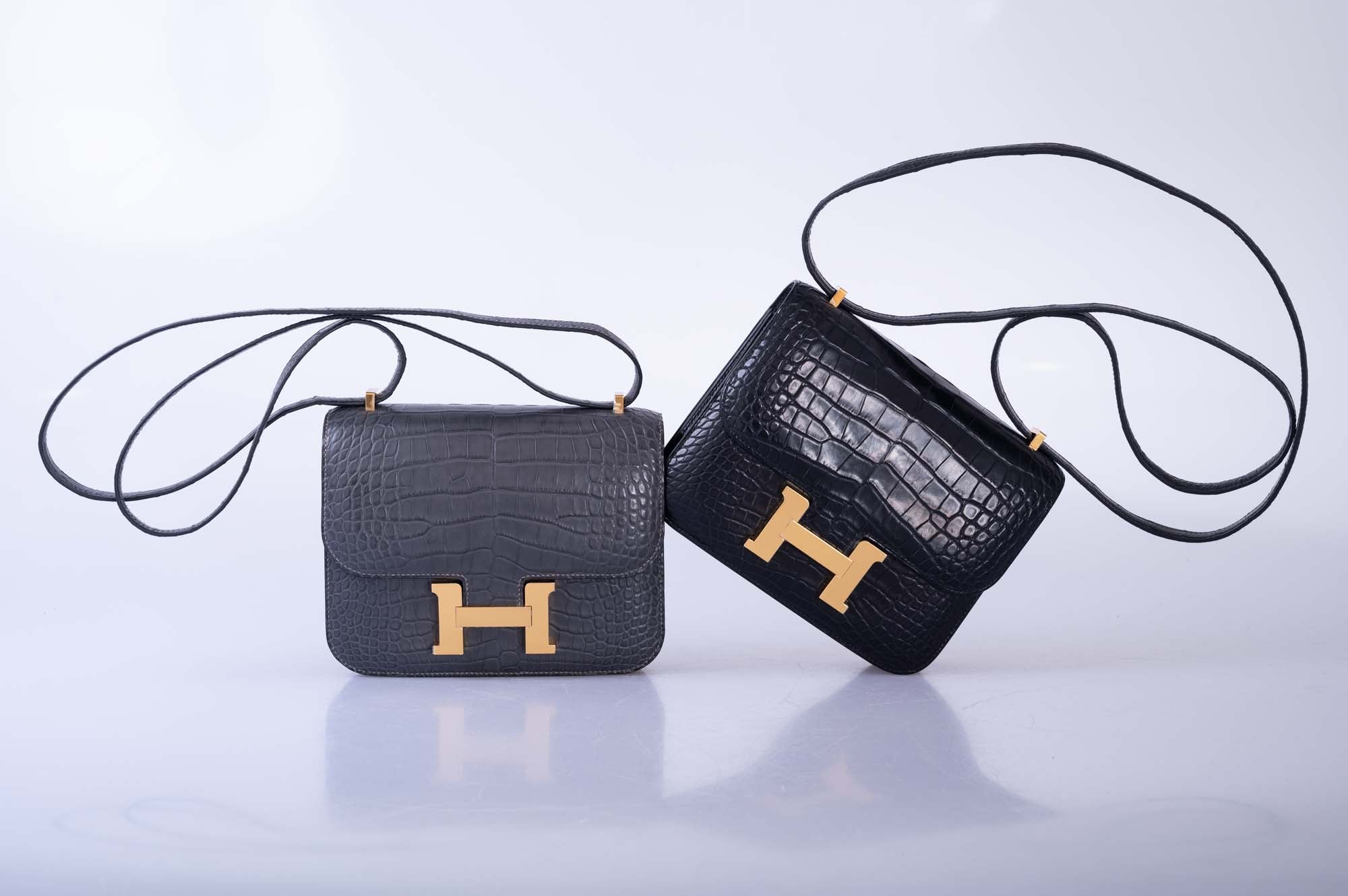 Hermès Constance 18 Matte Black Alligator with Gold