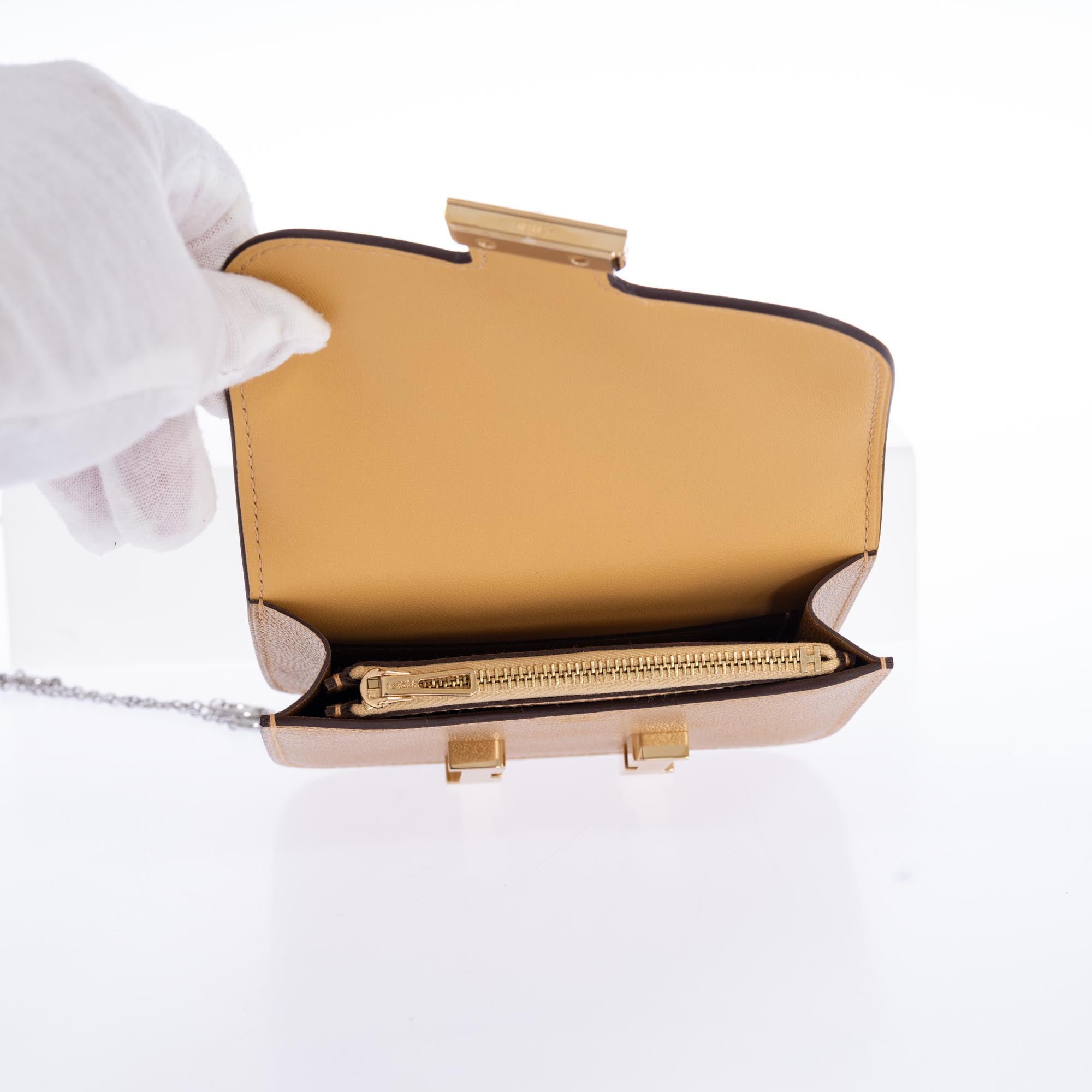 Hermès Constance Slim Gold Doré in Chamkilight Goatskin Permabrass Hardware