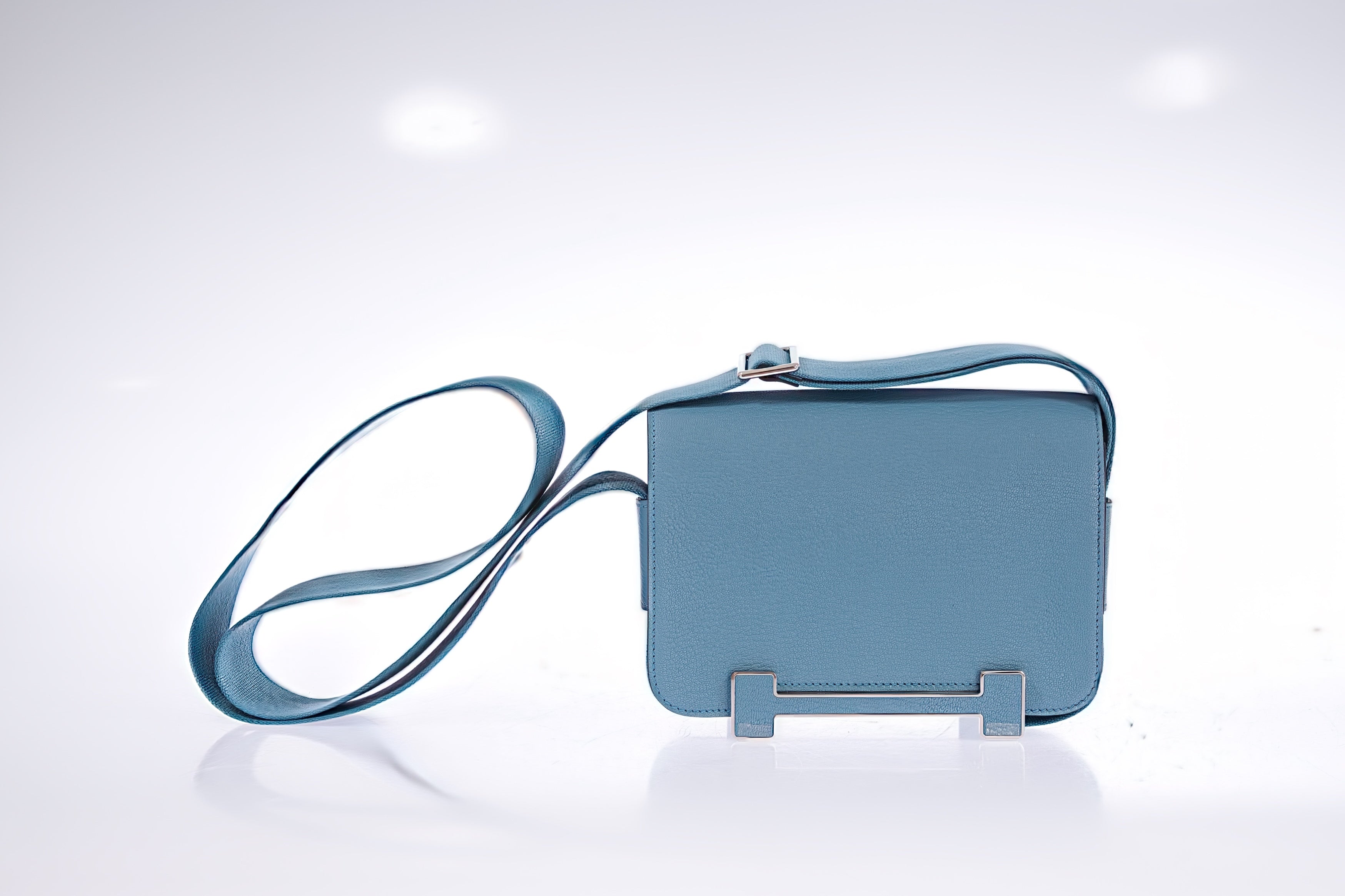 Hermès Geta Bag Blue Jean Chèvre Palladium Hardware | JANEFINDS