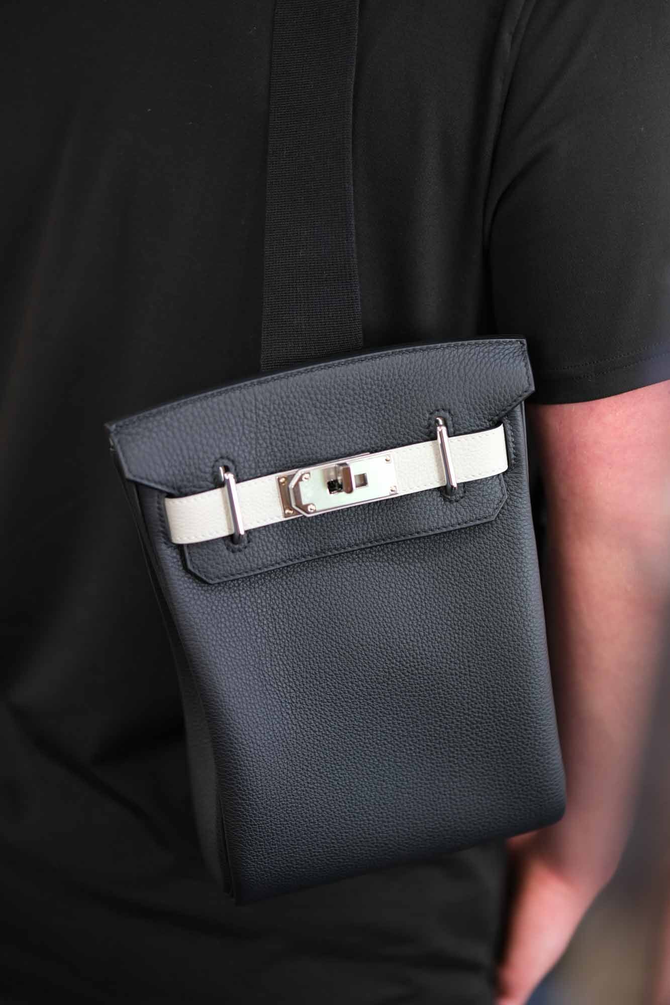 Hermès HAC à Dos PM HSS Special Order Black Togo & Craie Swift Palladium Hardware