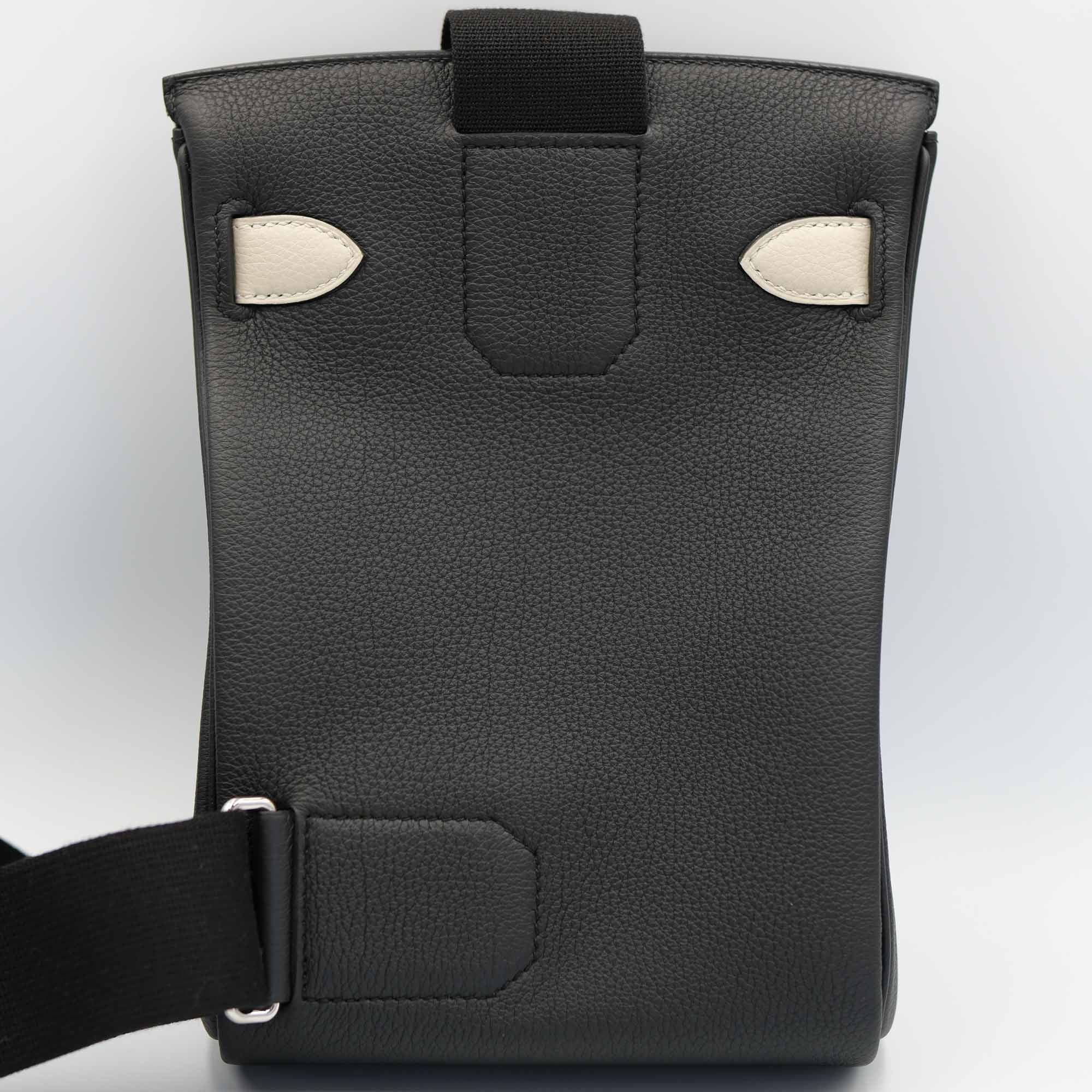 Hermès HAC à Dos PM HSS Special Order Black Togo & Craie Swift Palladium Hardware