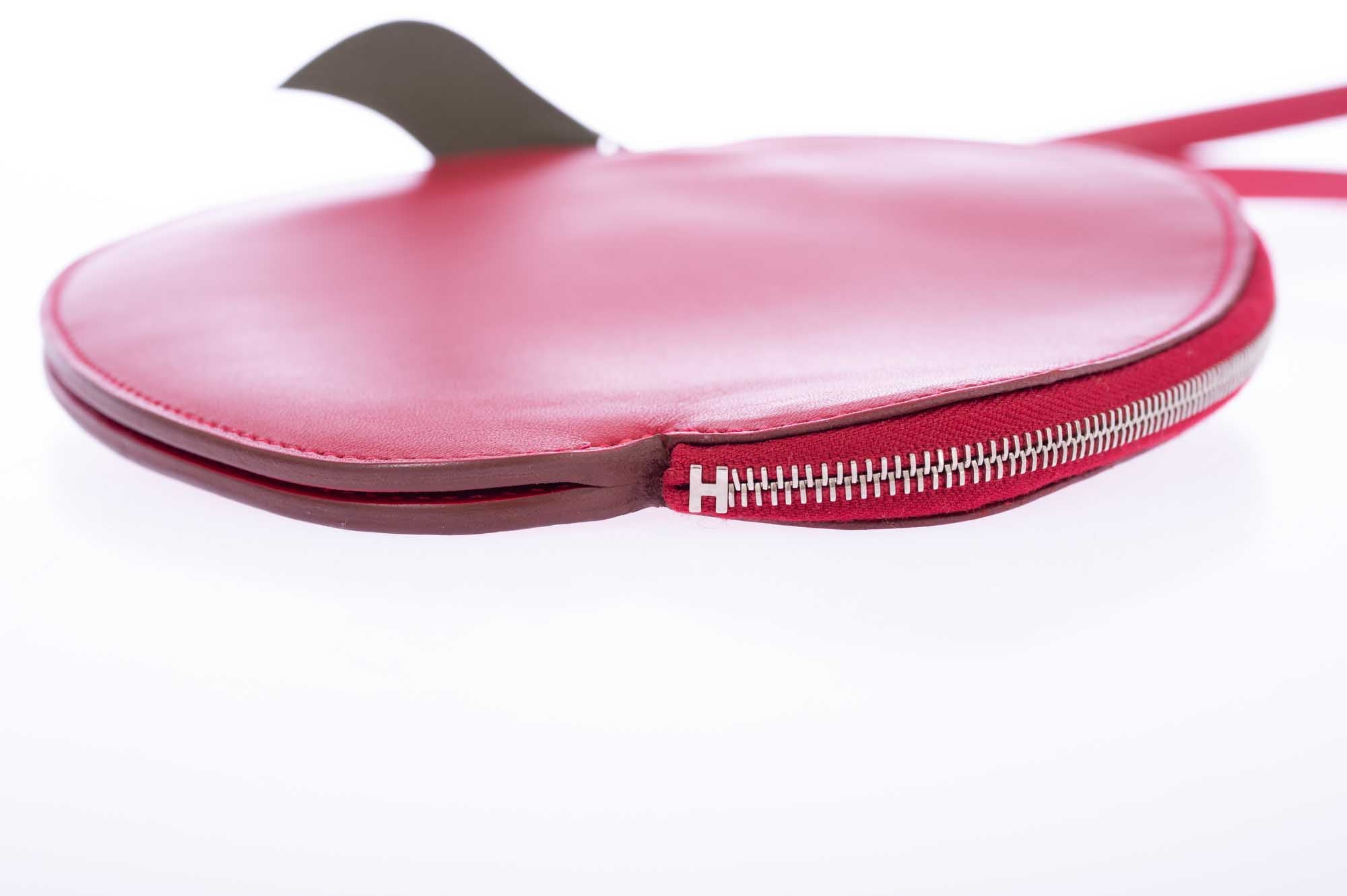 Hermès Hermail Rouge Vif Tadelakt Tutti-Frutti Pomme Clutch Apple