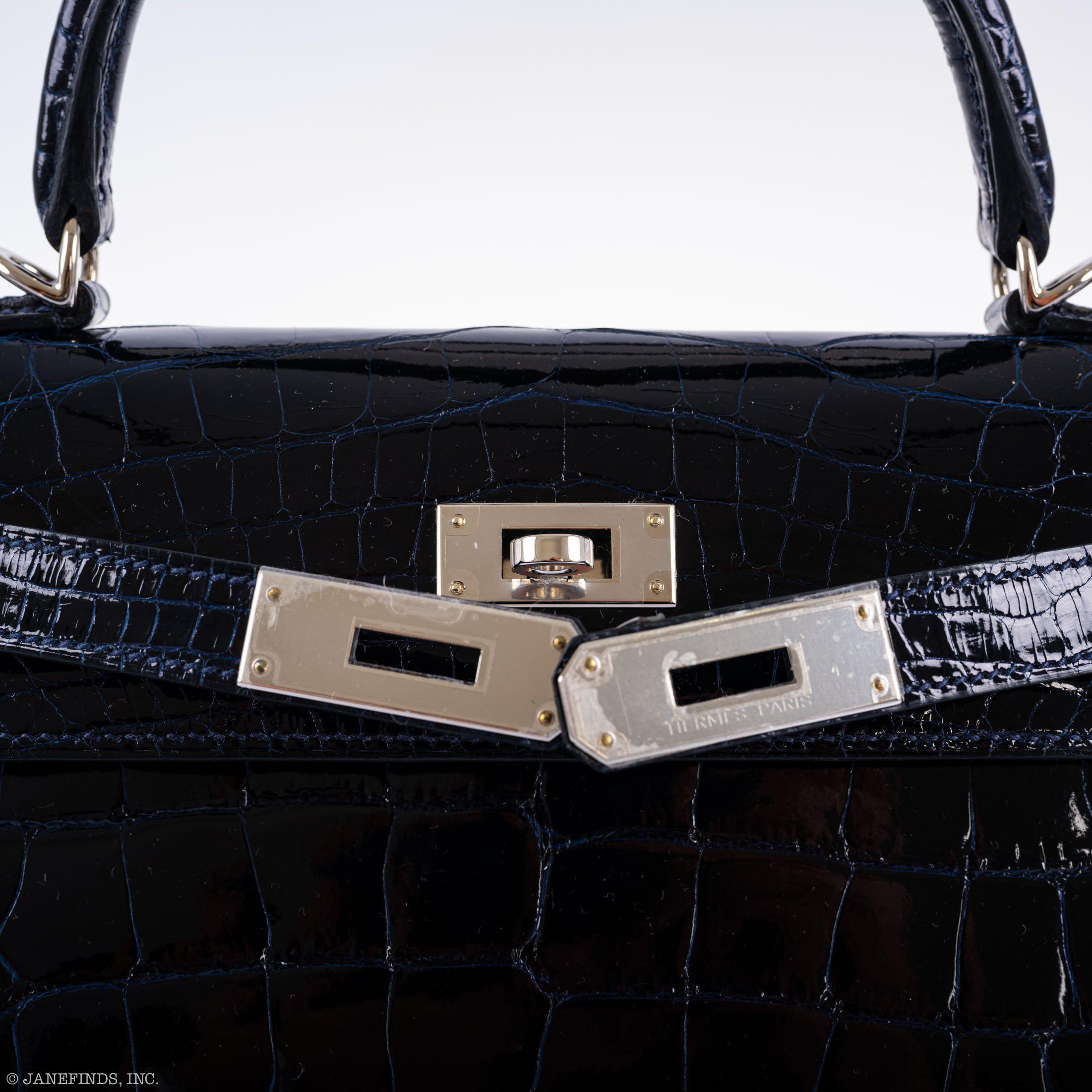 Hermès Hermès Verso Kelly 28 Sellier Shiny Bleu Marine Nilo Crocodile and Rose Scheherazade Palladium Hardware