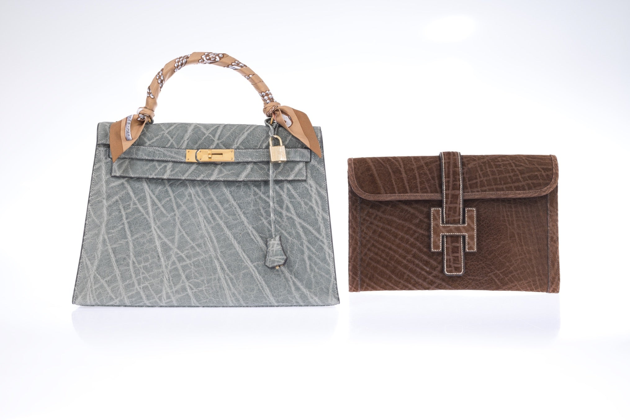 Hermès Jige 29 Elephant Leather Brown Contrast Stitching | JANEFINDS