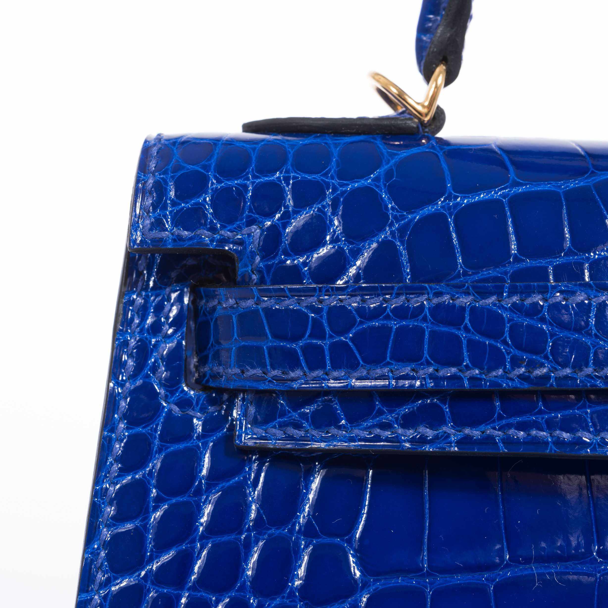 Hermès Kelly 20 Mini II Sellier Blue Electric Alligator Gold Hardware