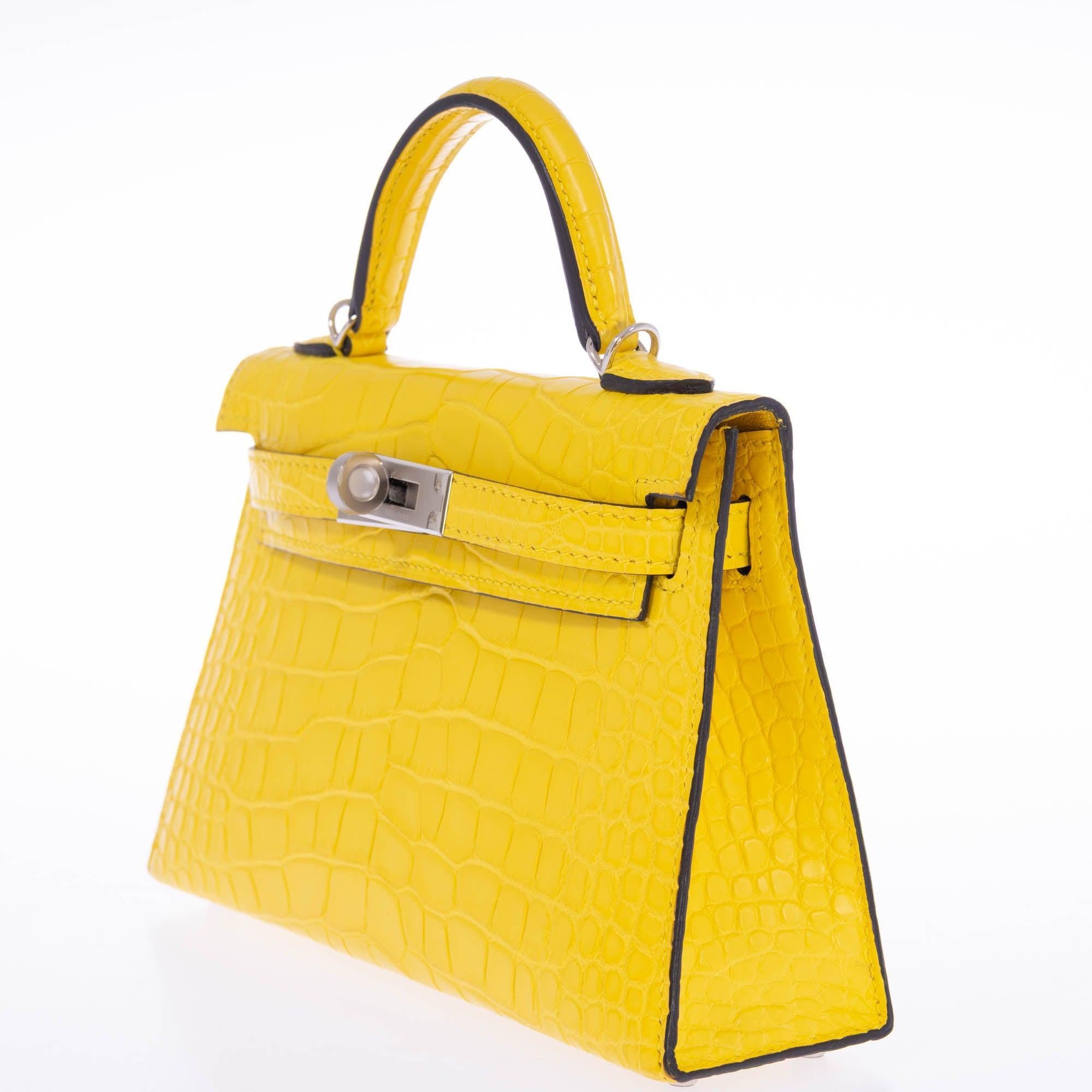 Hermès Kelly 20 Mini II Sellier Mimosa Matte Alligator Palladium Hardware