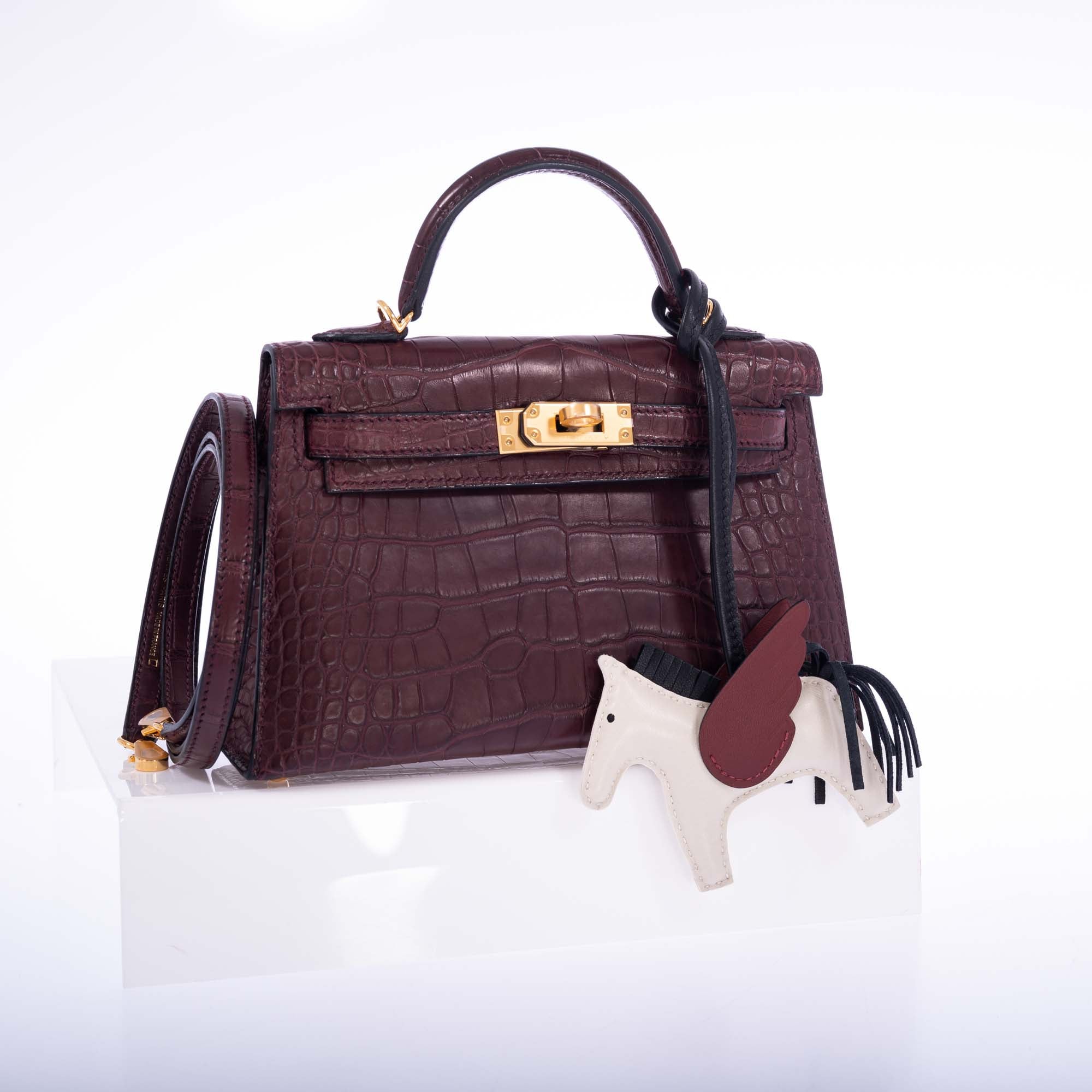 Hermès Kelly 20 Mini Sellier Bordeaux Matte Alligator Gold Hardware