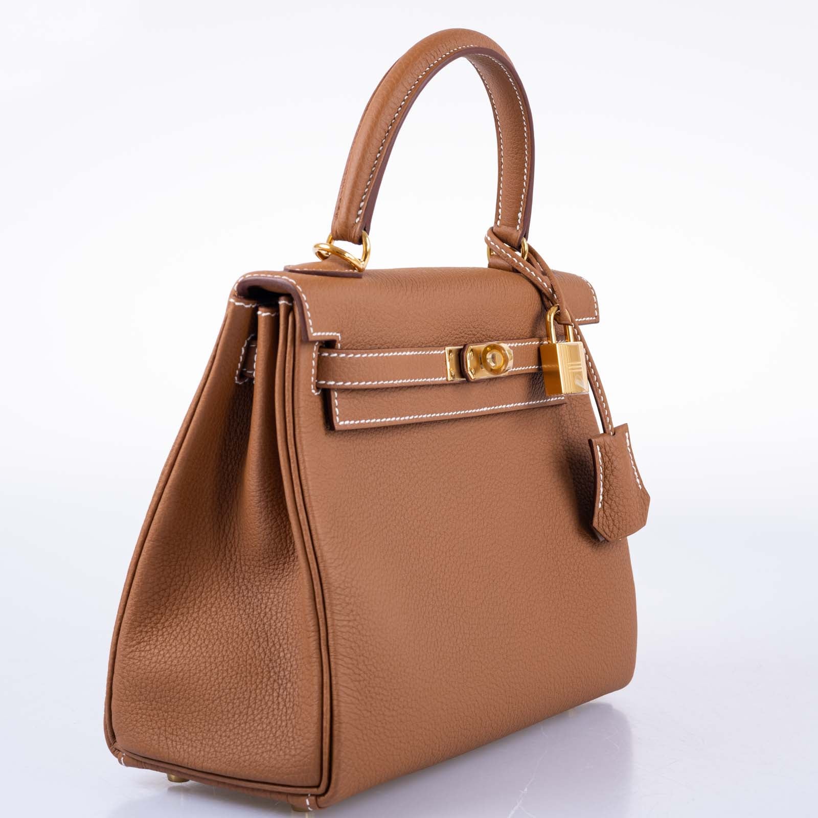 Hermès Kelly 25 Retourne Gold Togo Gold Hardware